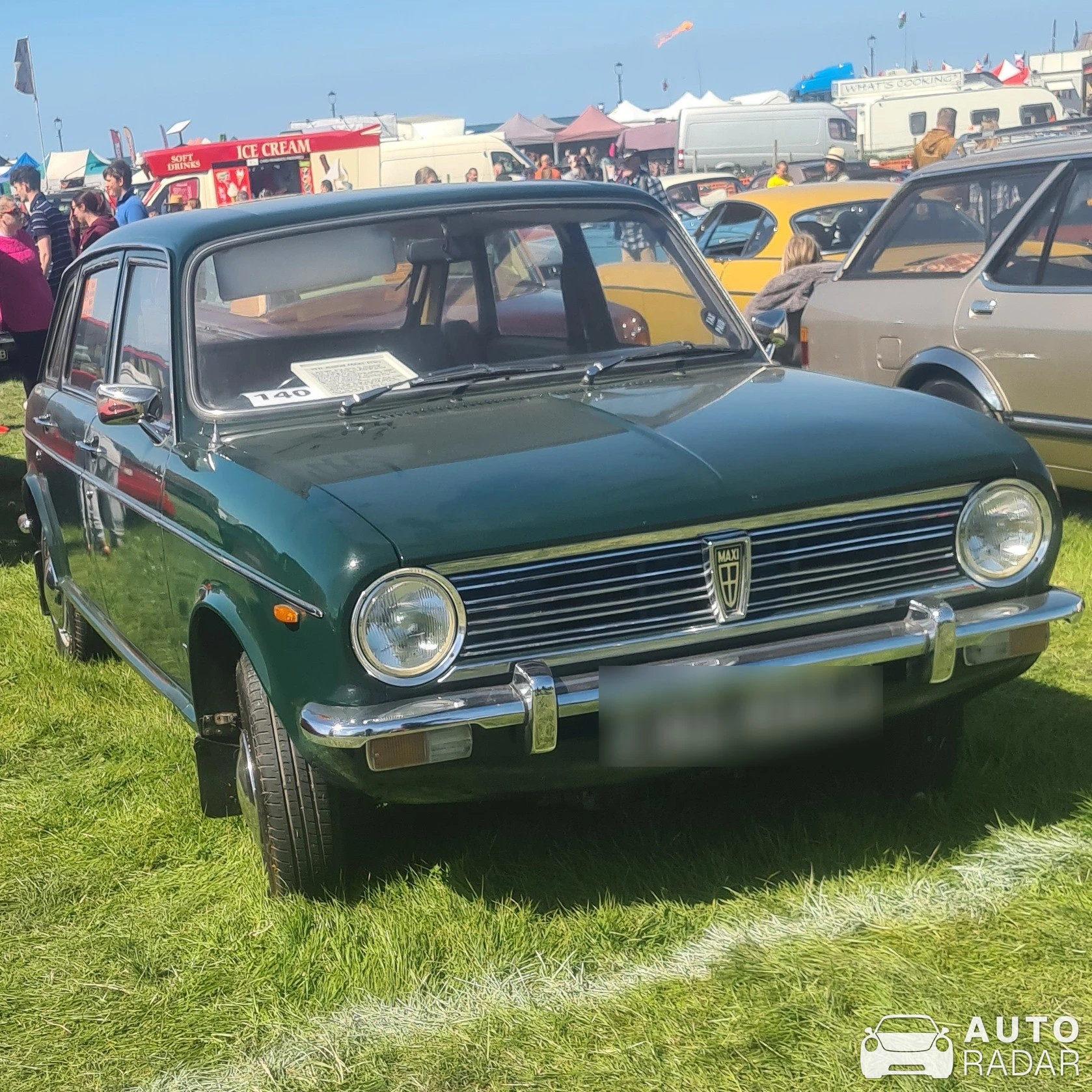 Austin Maxi  spotted
