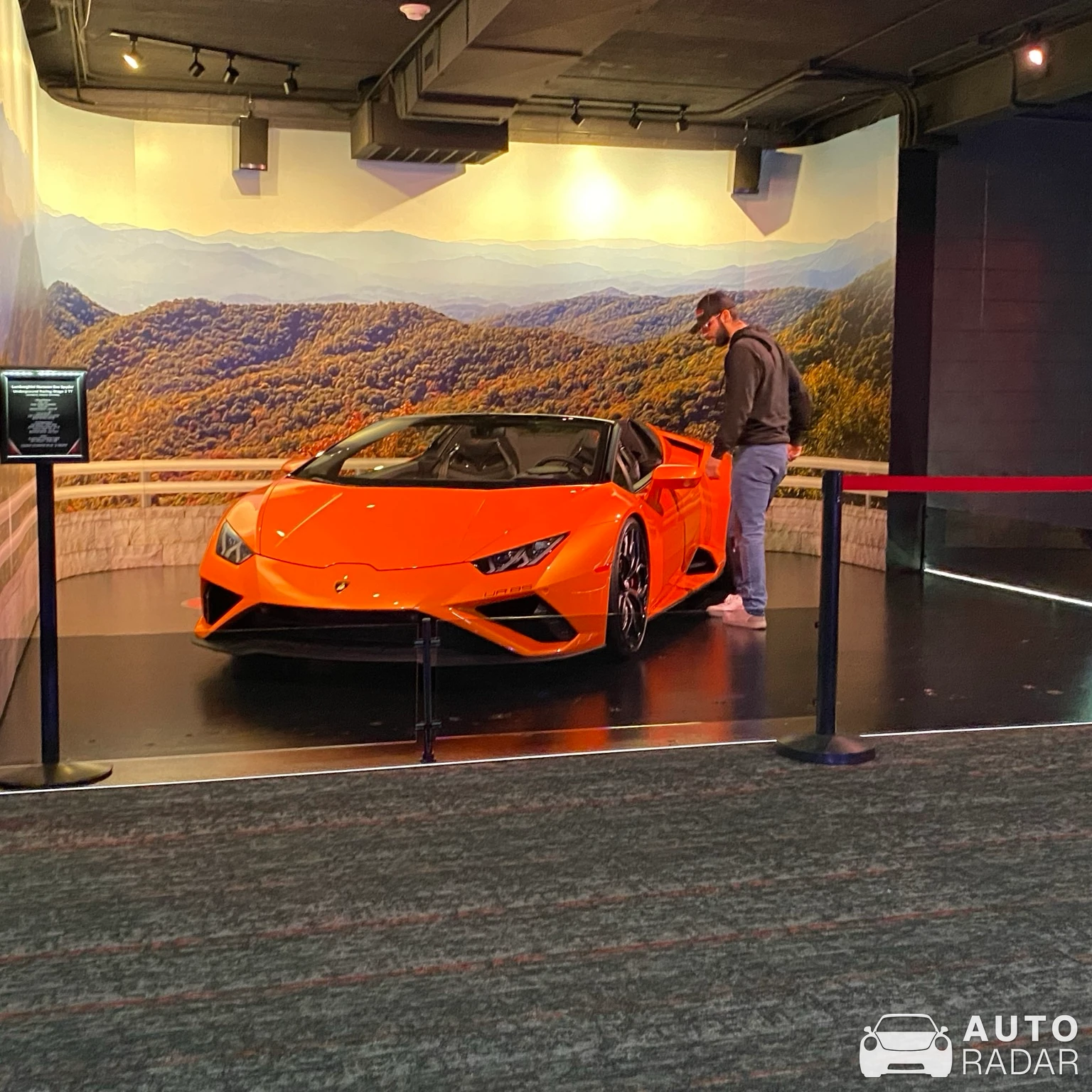 Lamborghini Huracán LP610-2 EVO RWD Spyder spotted in Gatlinburg, United States
