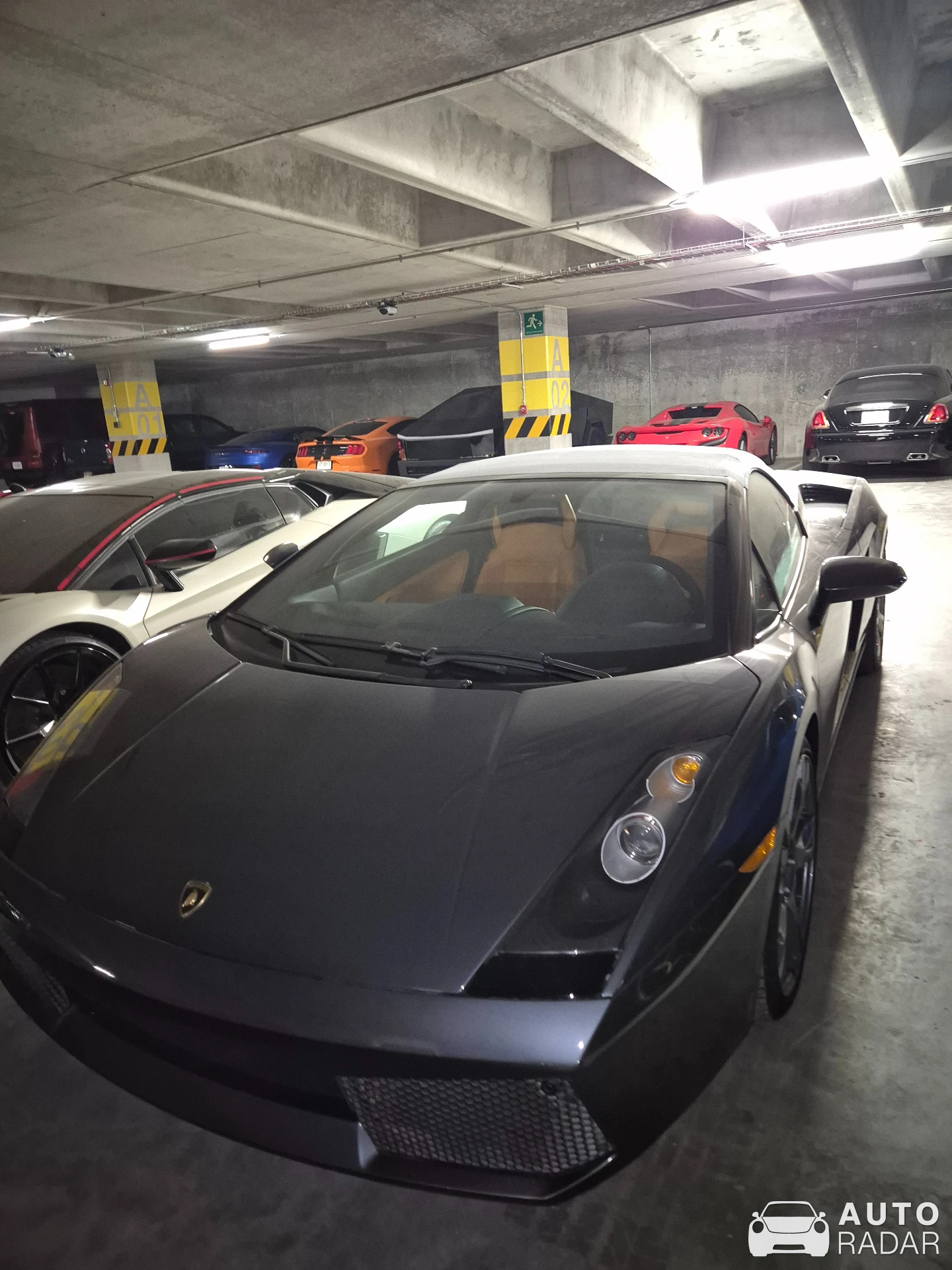 Lamborghini Gallardo Spyder spotted in San Pedro Garza García