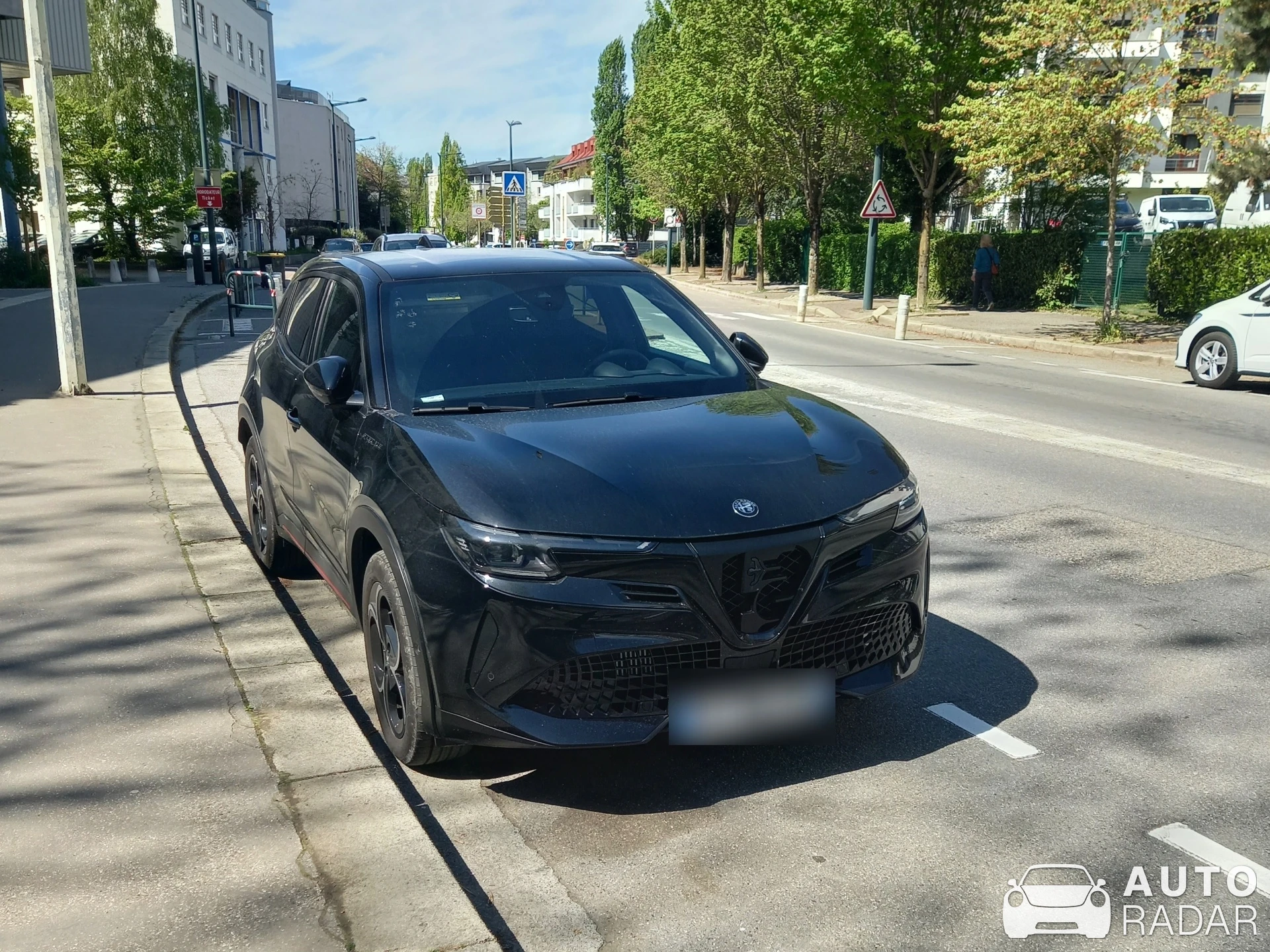 Alfa Romeo Junior Ibrida Speciale spotted in Annecy