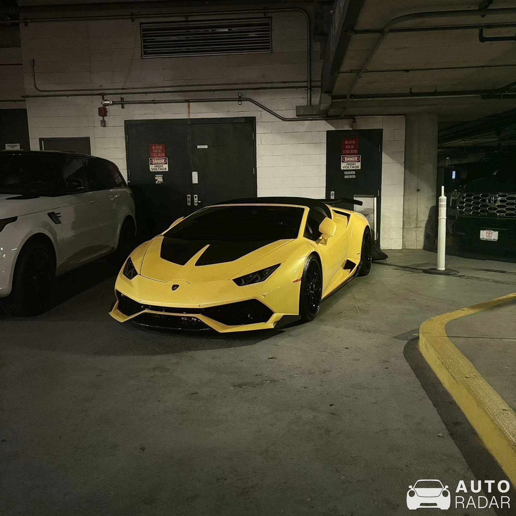 Lamborghini Huracán LP640-4 EVO Spyder spotted in Boston, United States