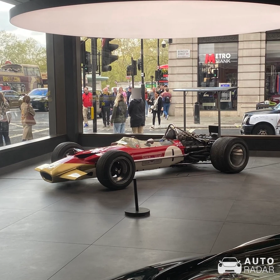Lotus Elise S1 Type 49 spotted