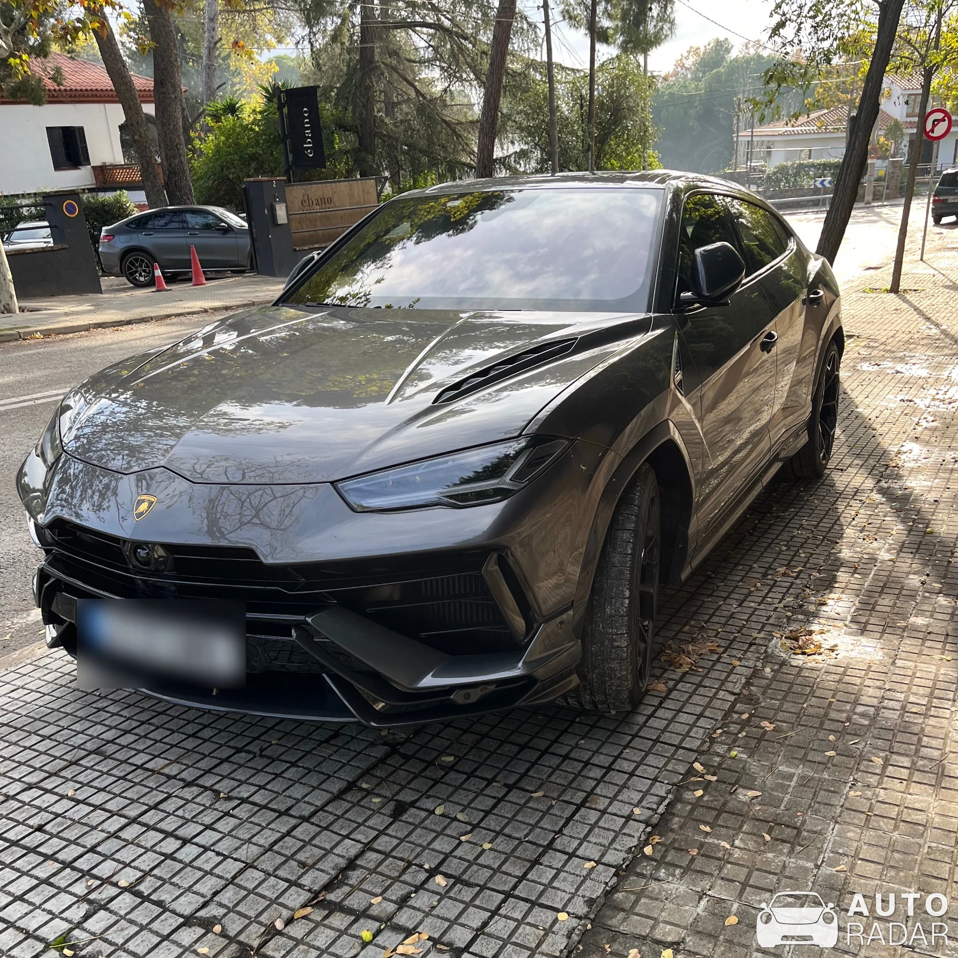 Lamborghini Urus Performante spotted in Bellaterra, Spain