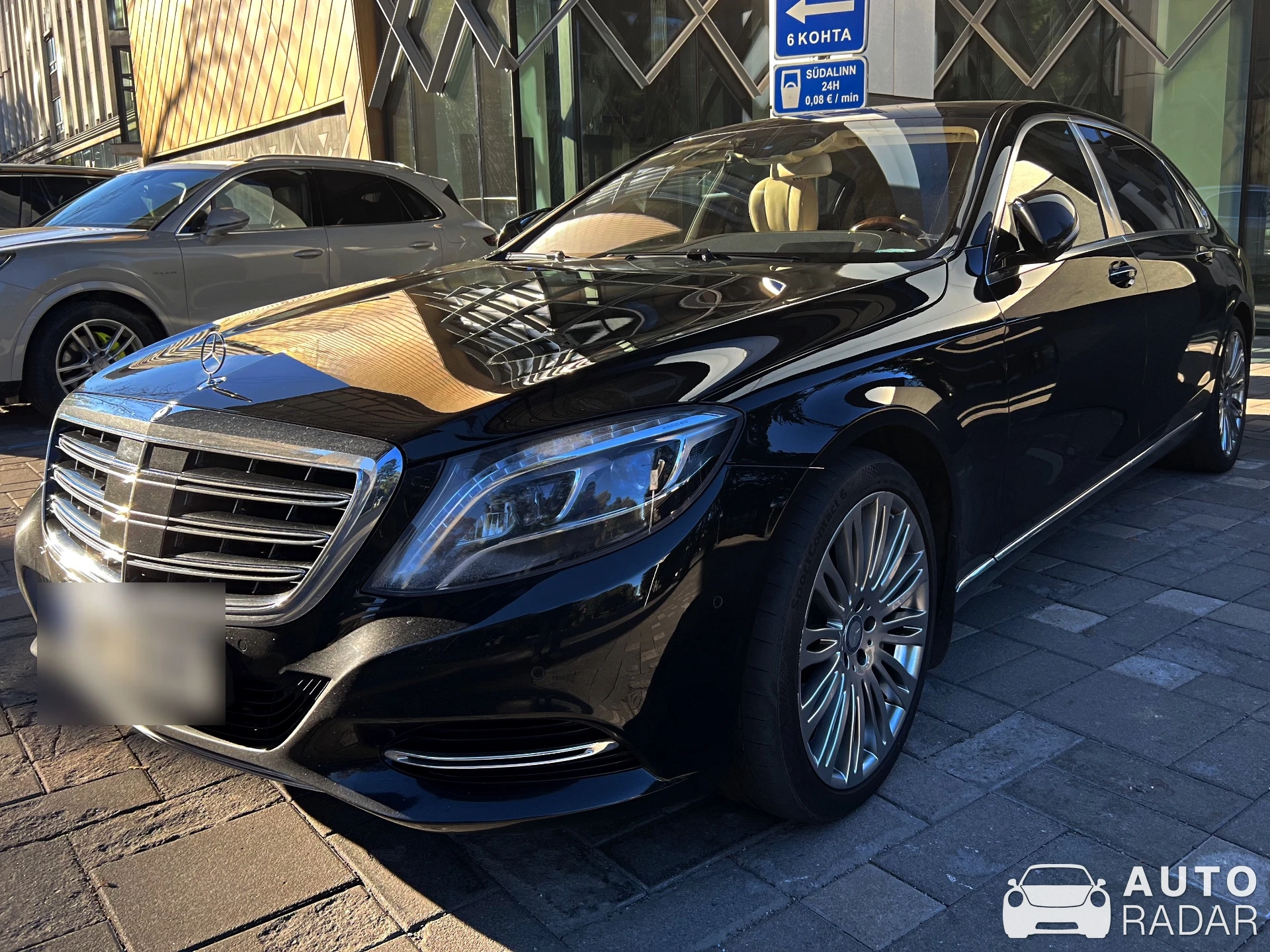 Mercedes-Maybach S 500 spotted in Tallinn, Estonia
