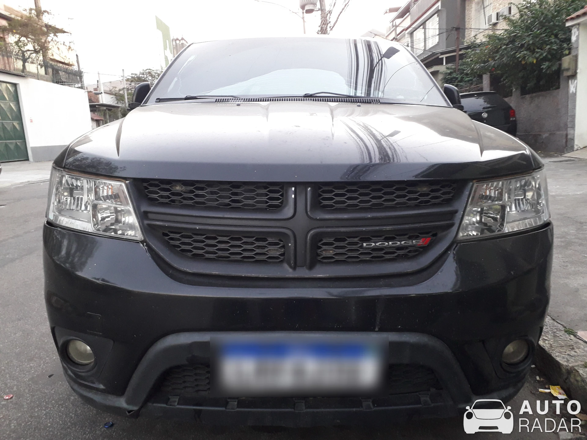 Dodge Journey spotted in Rio de Janeiro