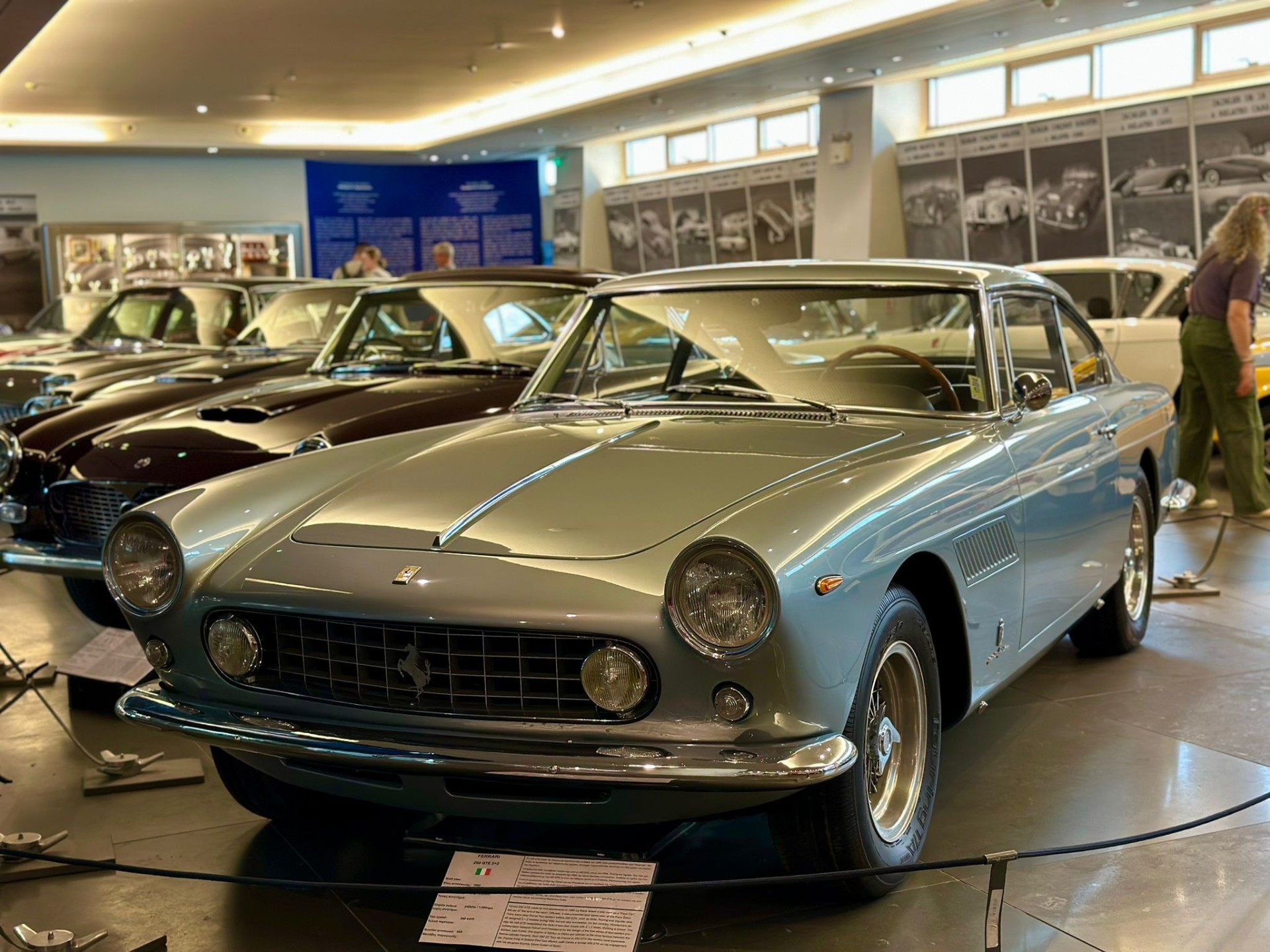Ferrari 250 GTE 2+2