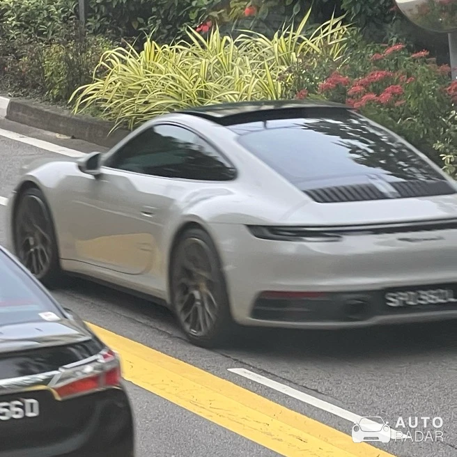 Porsche 992 Carrera S MkI spotted in Singapore, Singapore