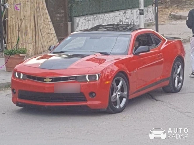 Chevrolet Camaro RS spotted in Algiers, Algeria