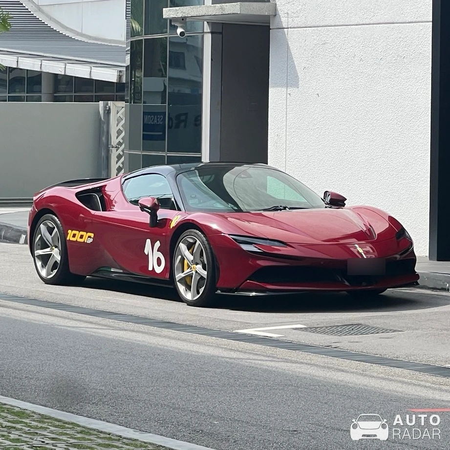 Ferrari SF90 Spider spotted in Singapore, Singapore