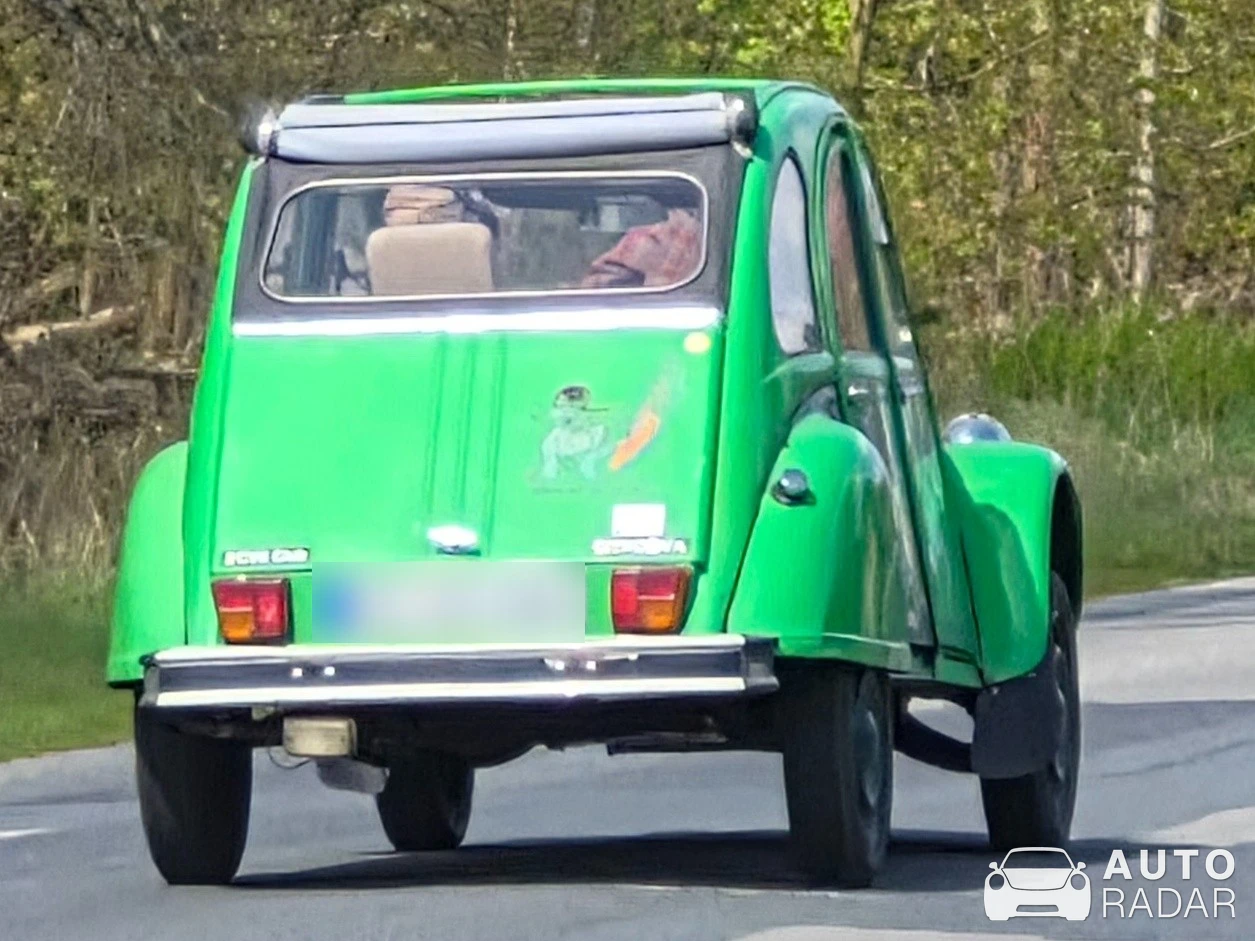Citroën 2CV6 Club spotted in Velpke