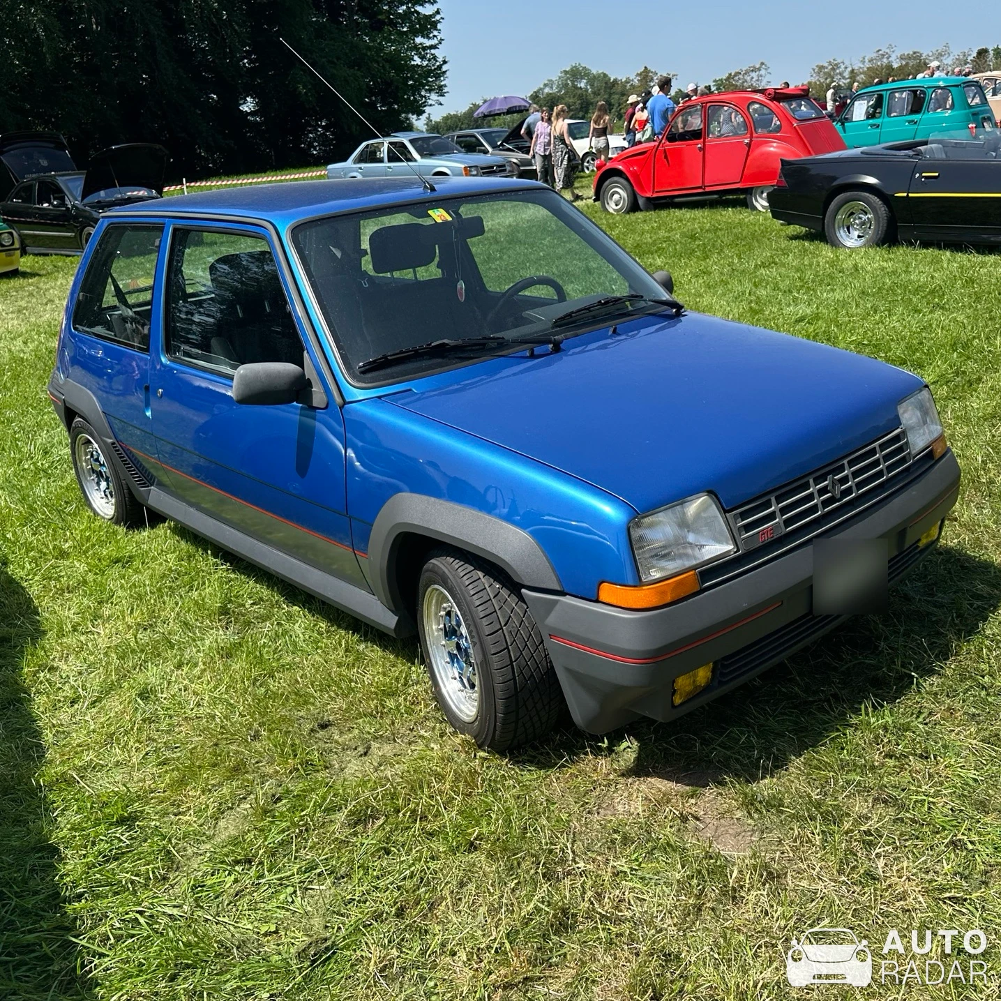 Renault Super 5 GT Turbo spotted in Dürnten