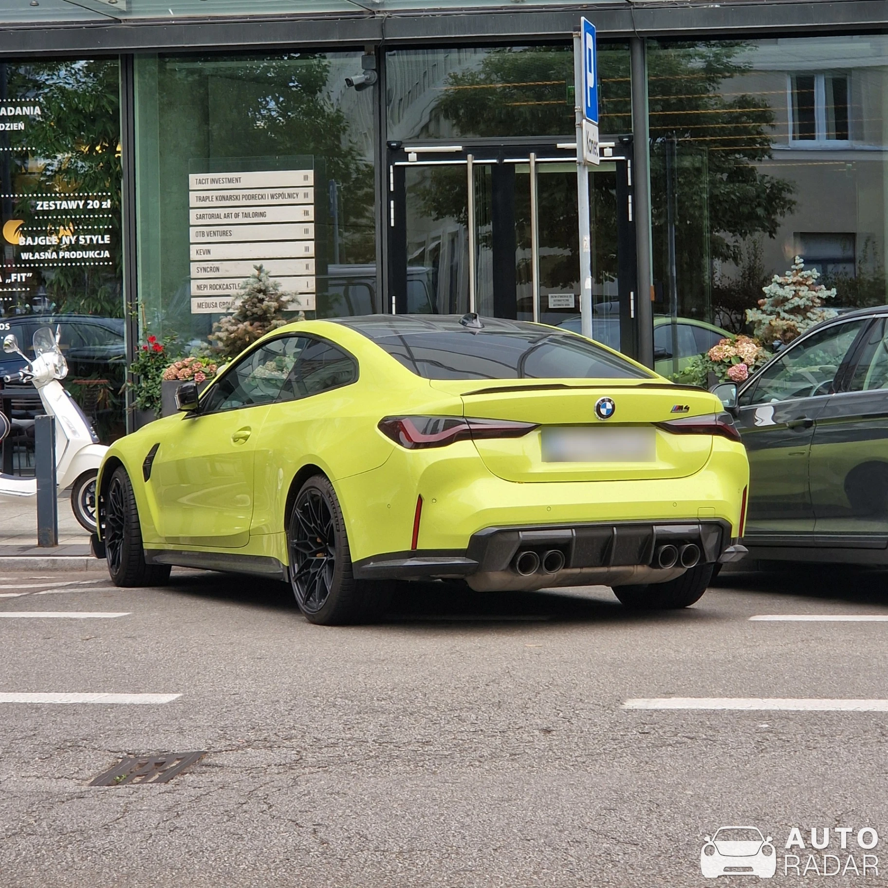 BMW M4 G82 Coupé Competition spotted in Warszawa, Polska
