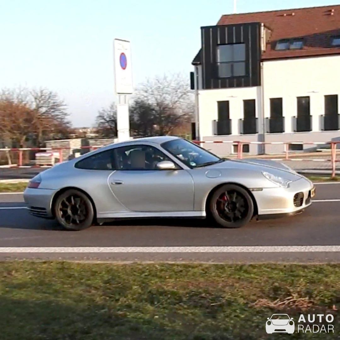 Porsche 996 Carrera 4S spotted in Chvalovice, Czechia