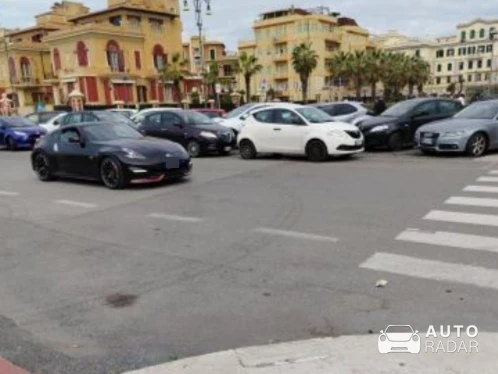 Nissan 370Z Nismo spotted in Roma, Italy