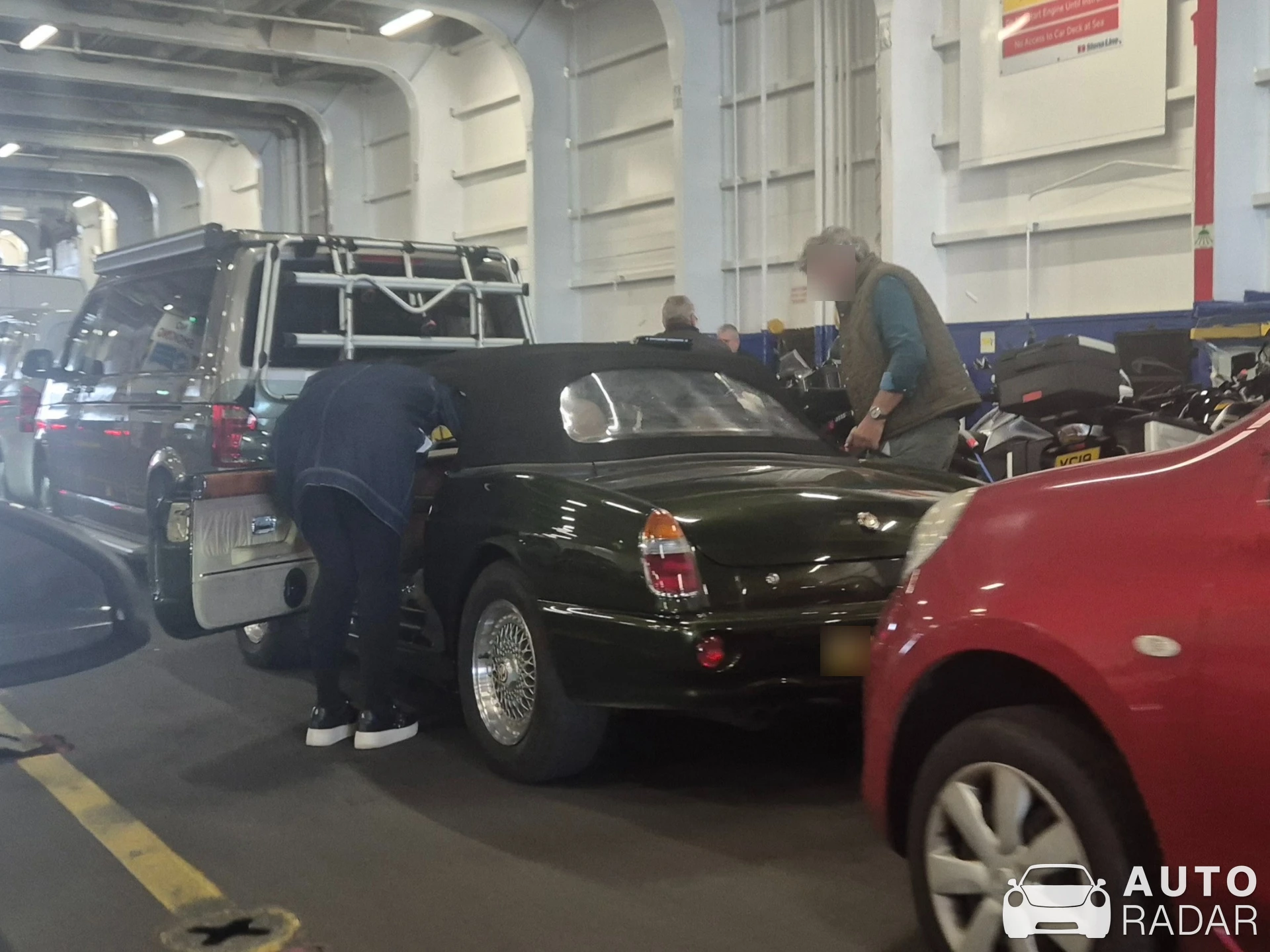 MG RV8 spotted in Dublin