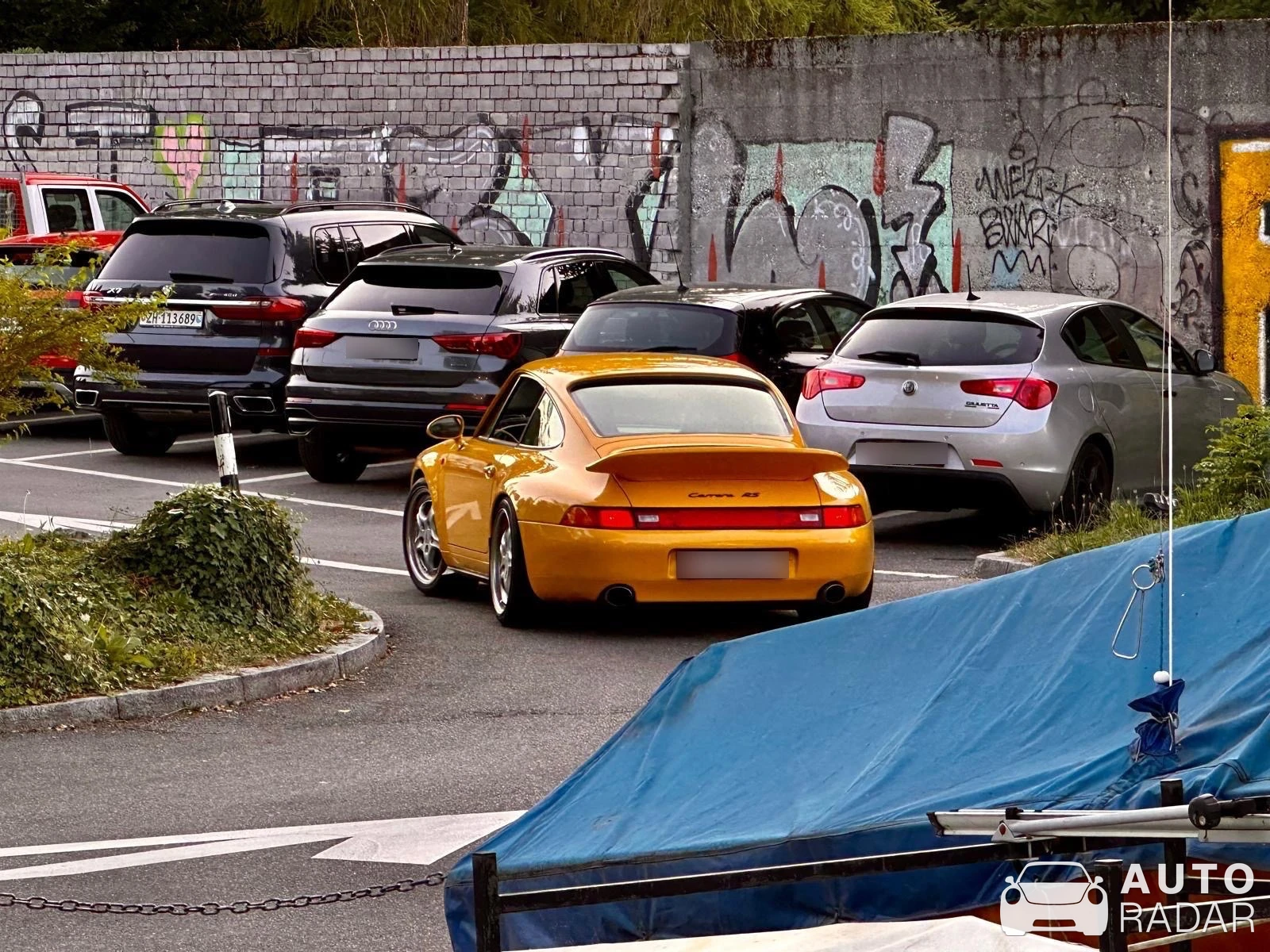 Porsche 993 Kalmar RS spotted in St. Moritz