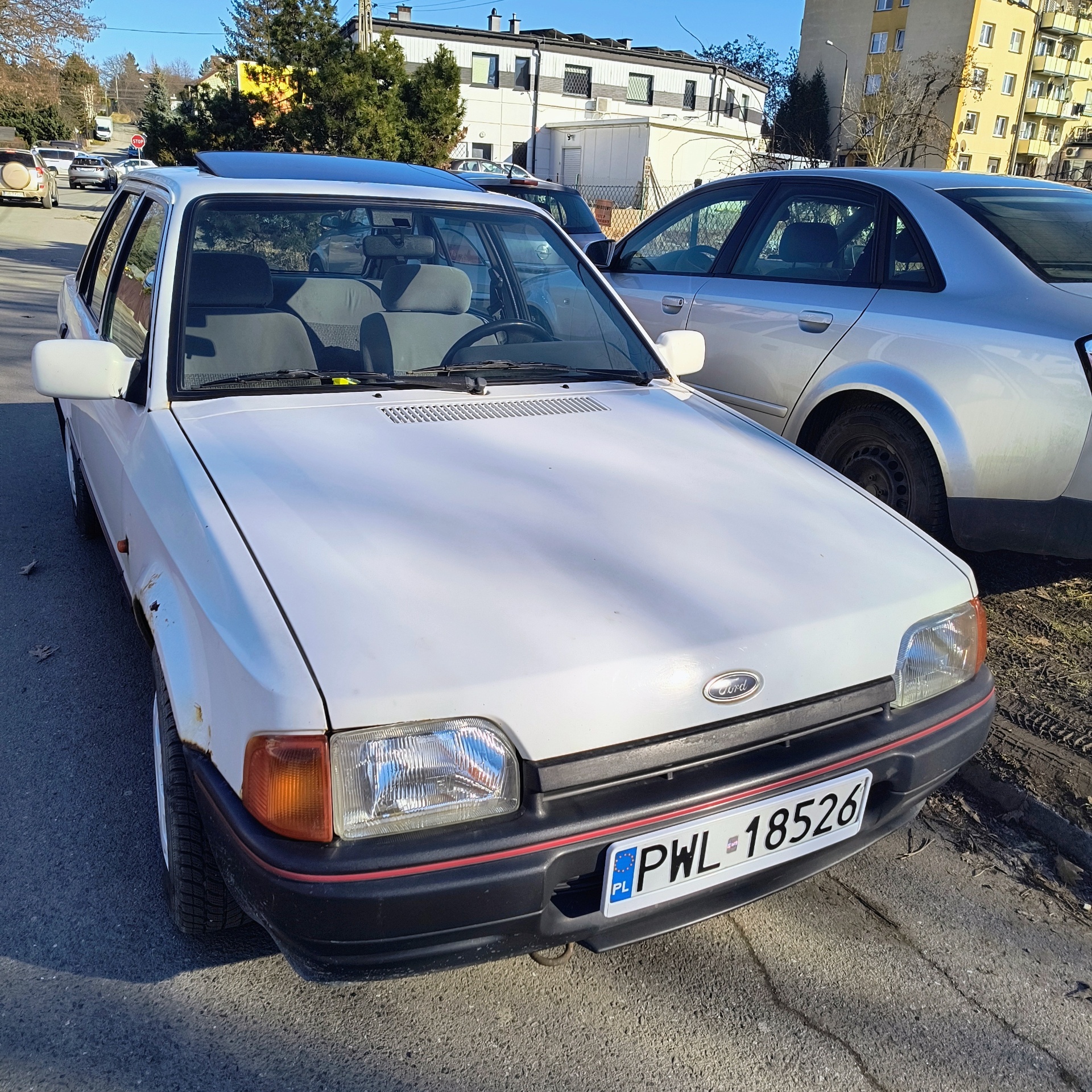Ford Escort LX