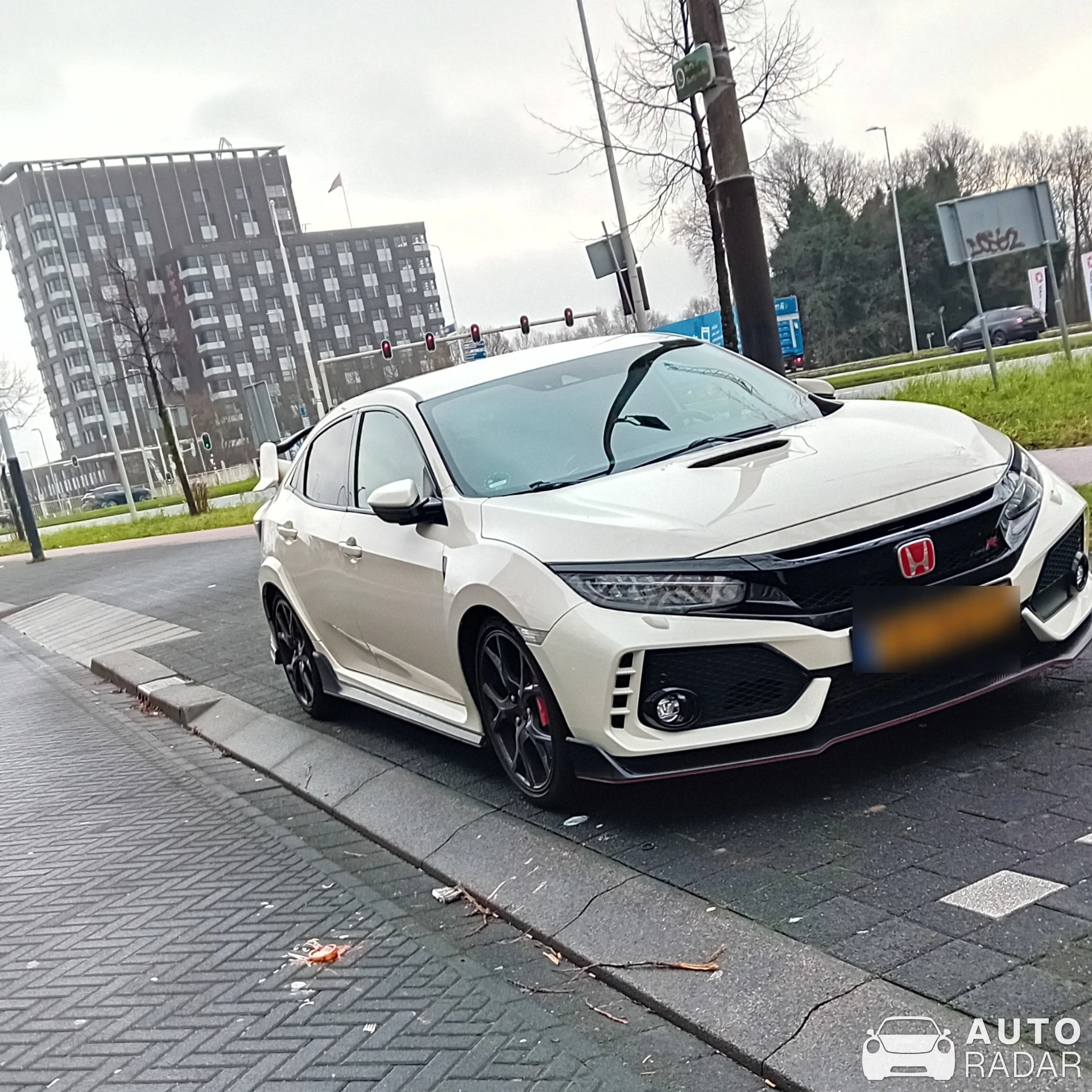 Honda Civic Type-R 2017 spotted in Amsterdam, Nederland