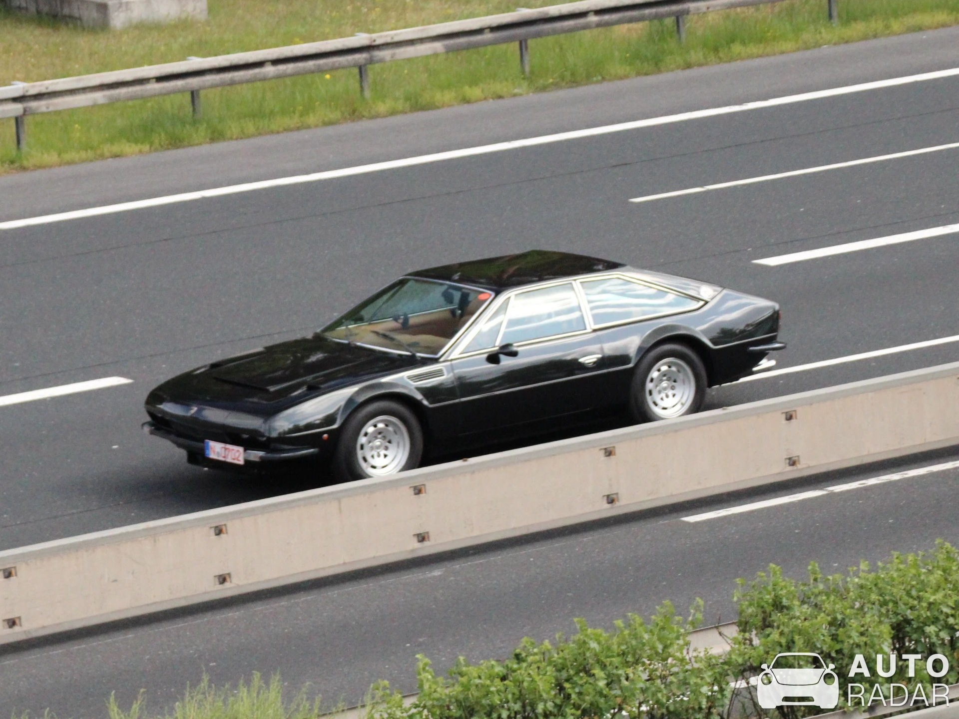 Lamborghini Jarama 400 GTS spotted in Beelitz