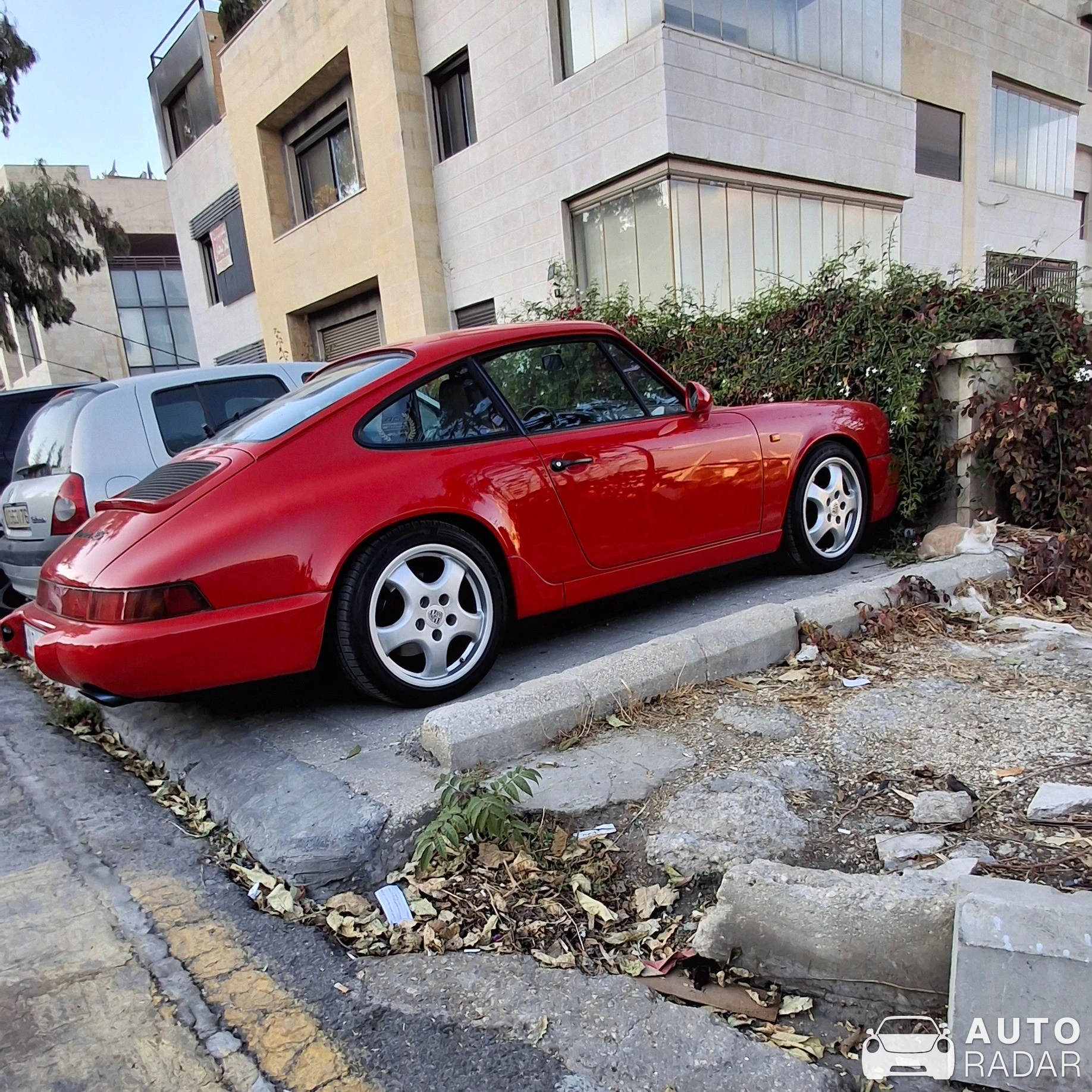 Porsche 964 Carrera RS spotted in Amman, Jordan