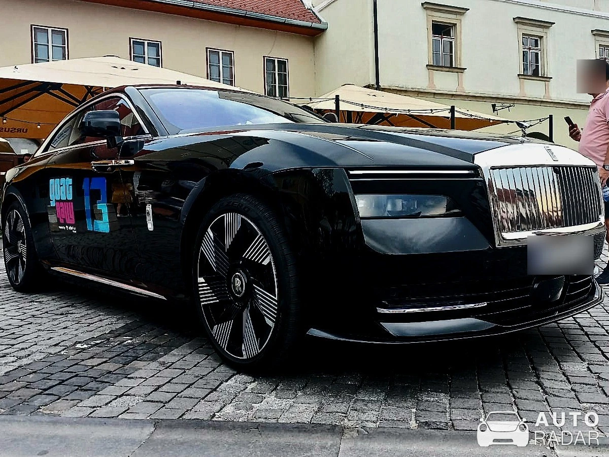 Rolls-Royce Spectre spotted in Sibiu, Romania