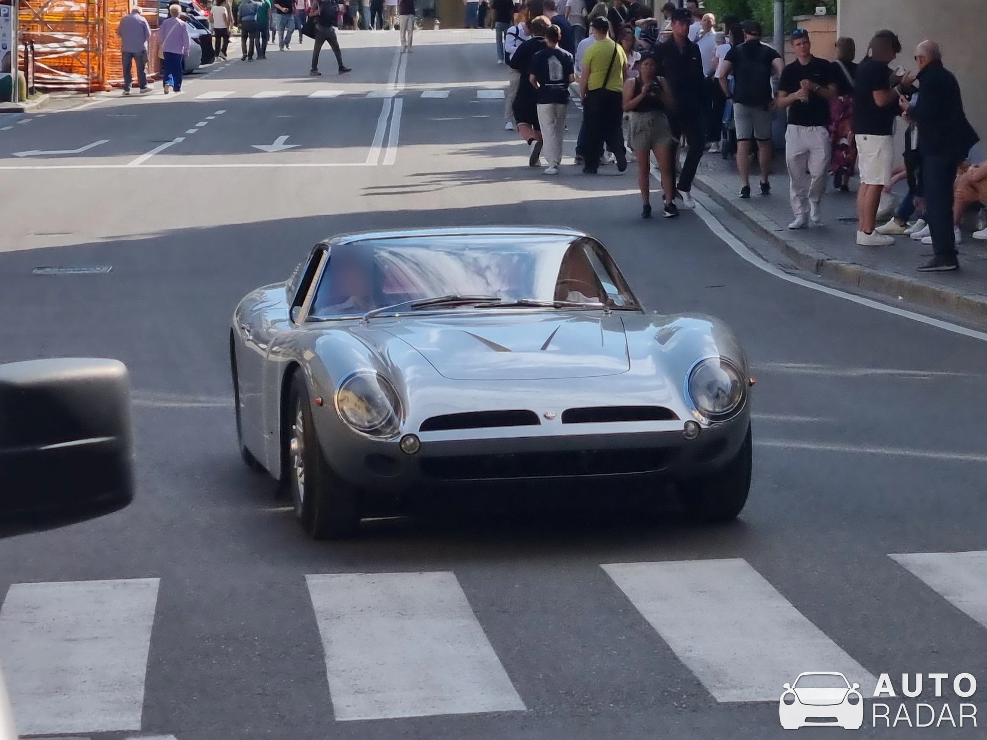 Iso Grifo A3/C spotted in Cernobbio