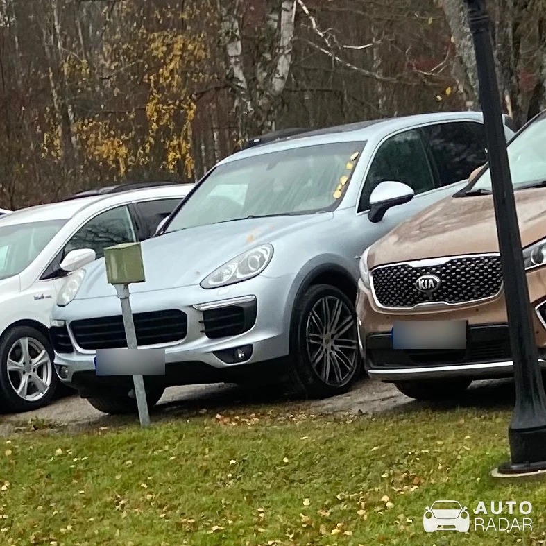 Porsche Cayenne S spotted in Dalarnas län, Sverige