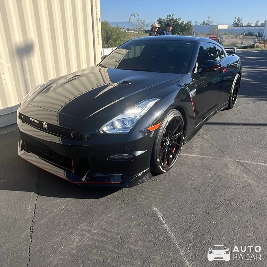 Nissan GT-R R35 Nismo spotted in El Segundo, United States