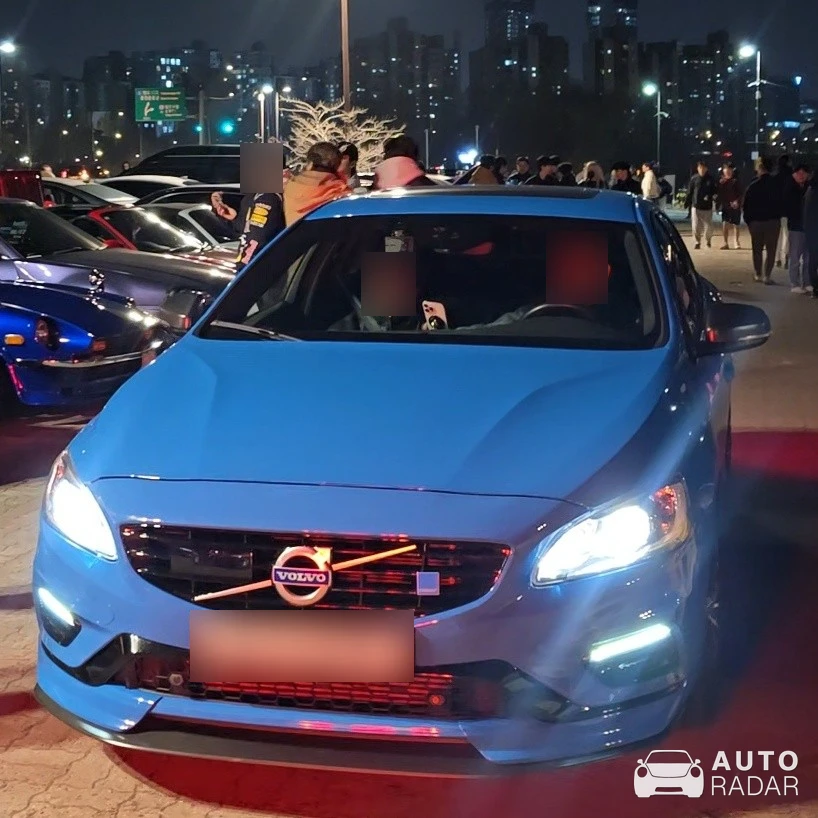 Volvo S60 Polestar Engineered spotted in Seoul