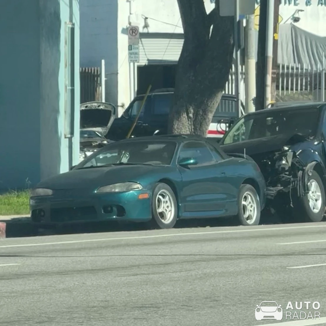 Mitsubishi Eclipse GT spotted in Los Angeles