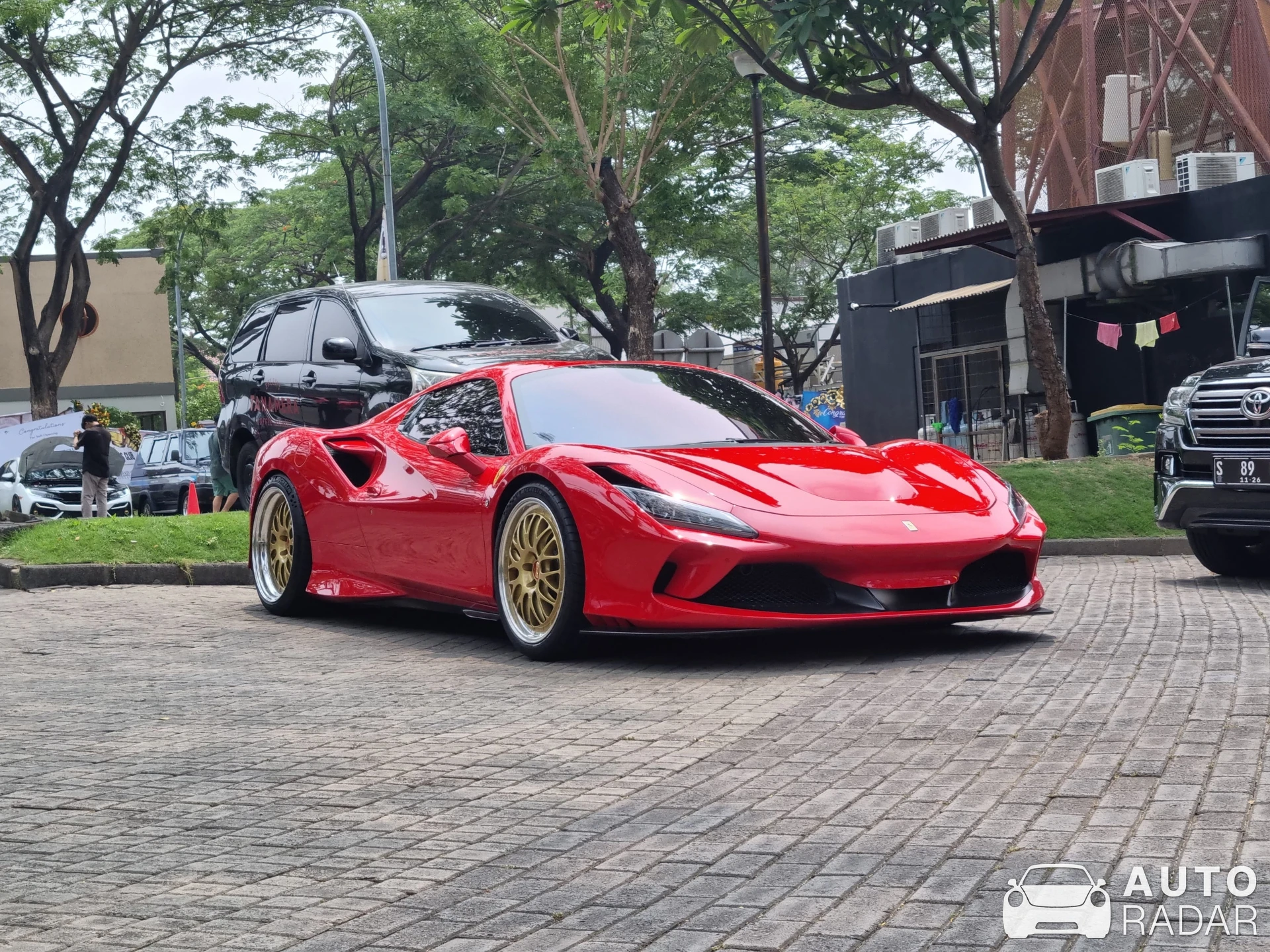 Ferrari F8 Tributo spotted in Surabaya, Indonesia