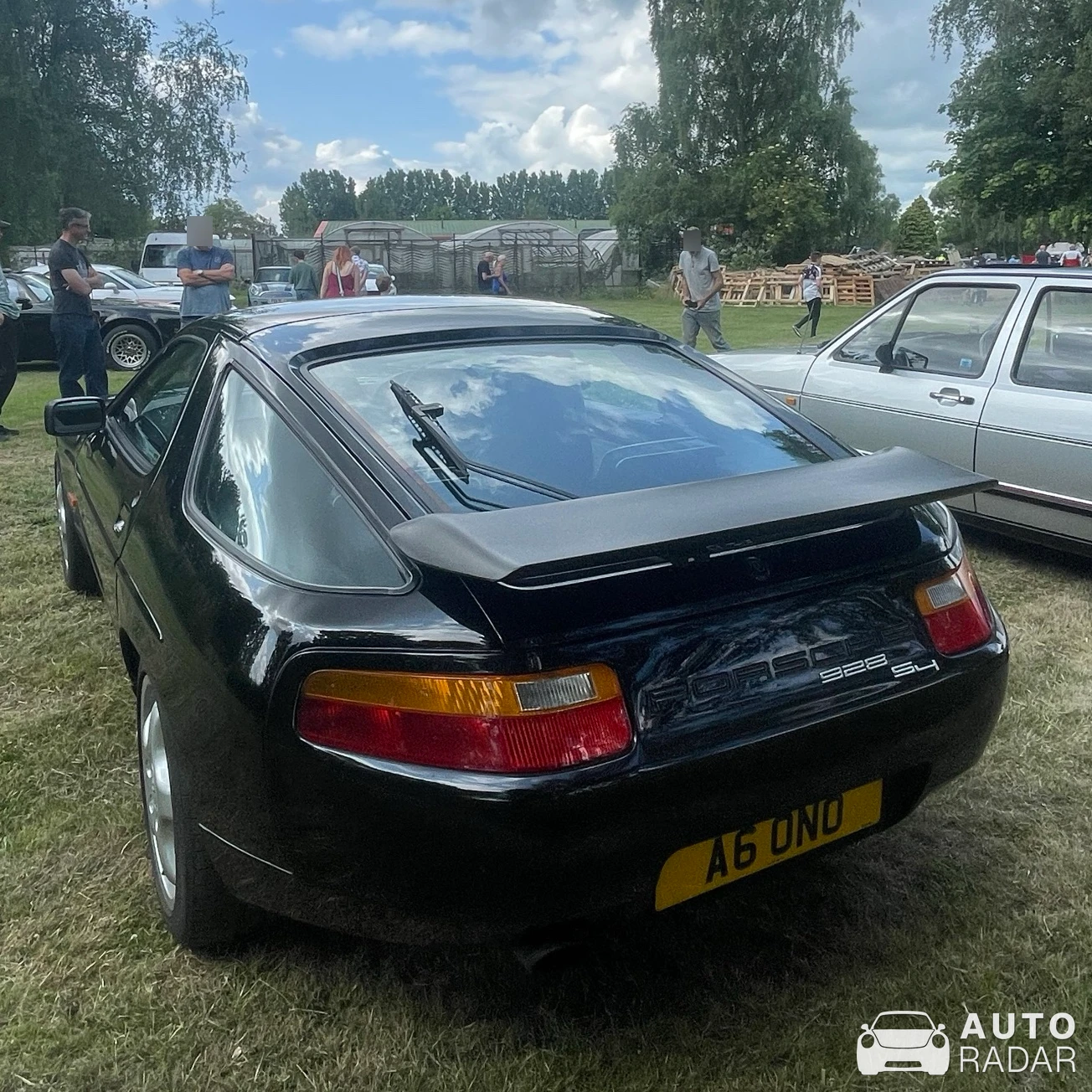 Porsche 928 GT spotted in Pinchbeck