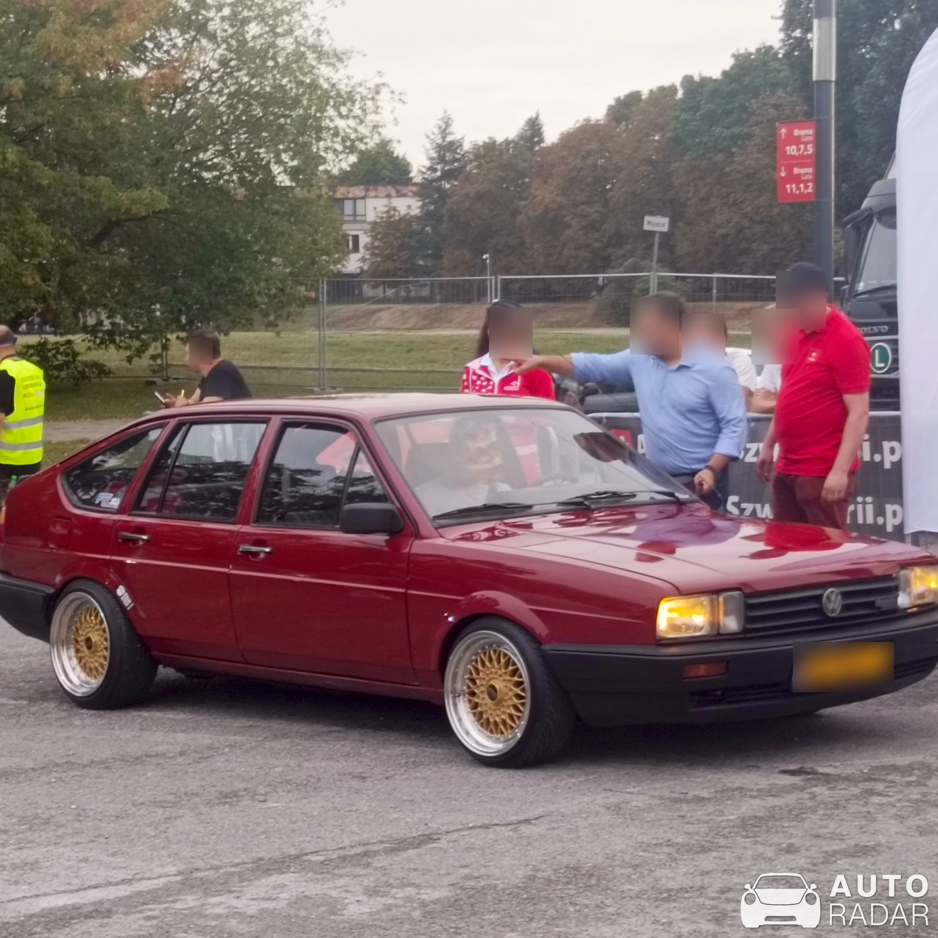 Volkswagen Passat B2 spotted in Warszawa