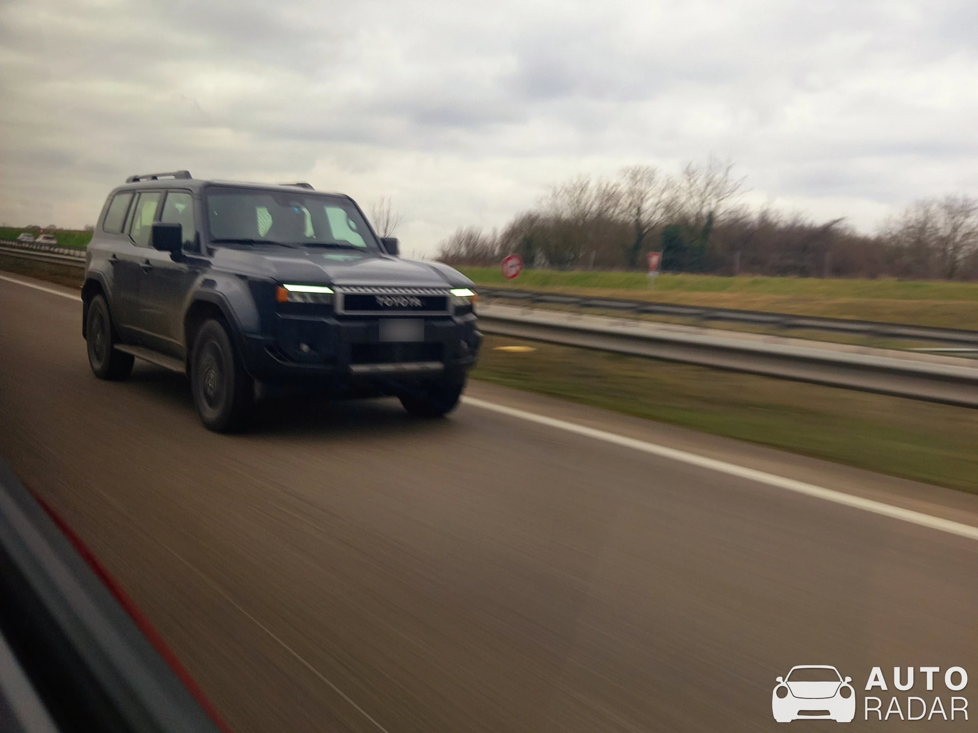Toyota Land Cruiser 300 GR Sport spotted in Gertwiller