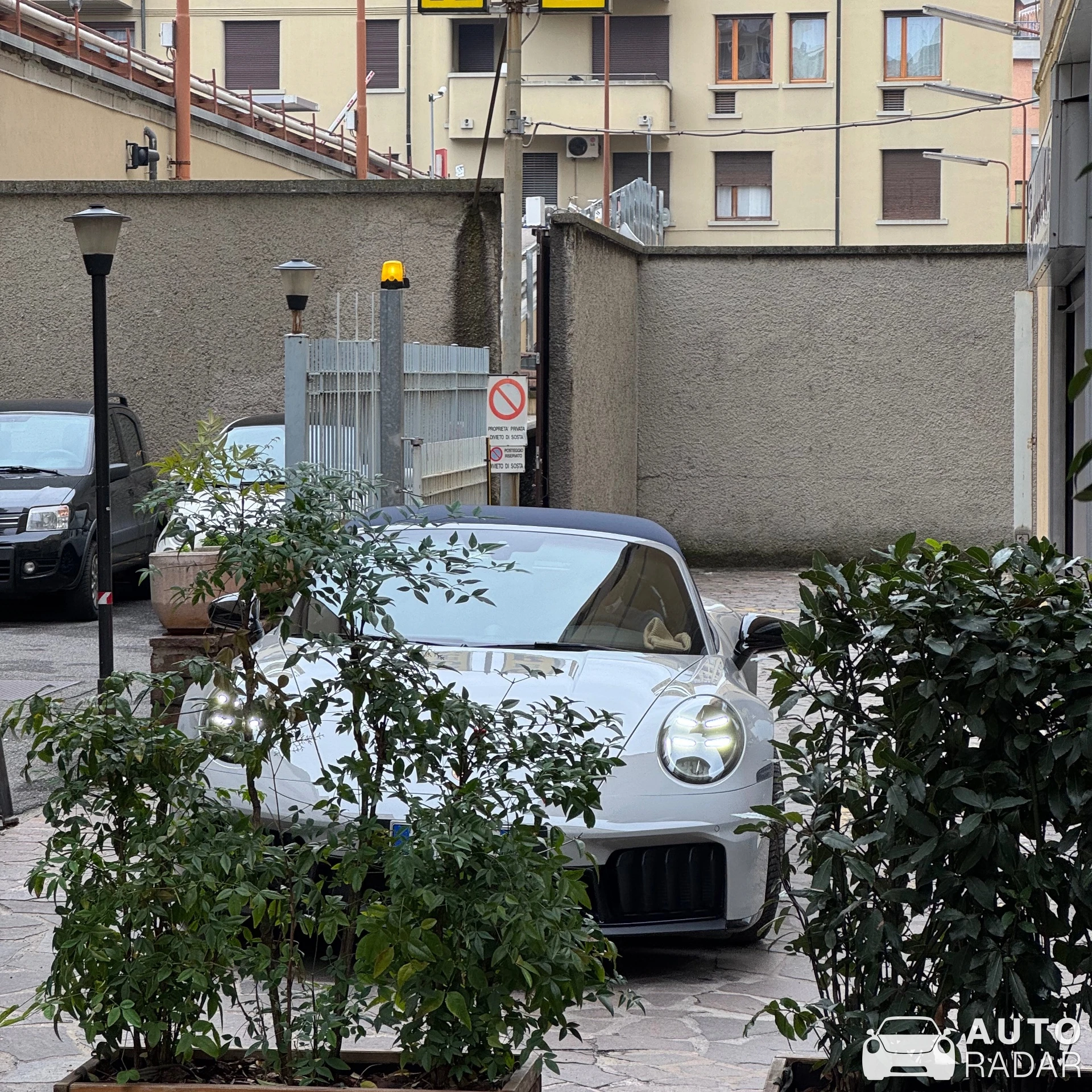 Porsche 992 Carrera 4 GTS Cabriolet MkI spotted in Bergamo, Italia