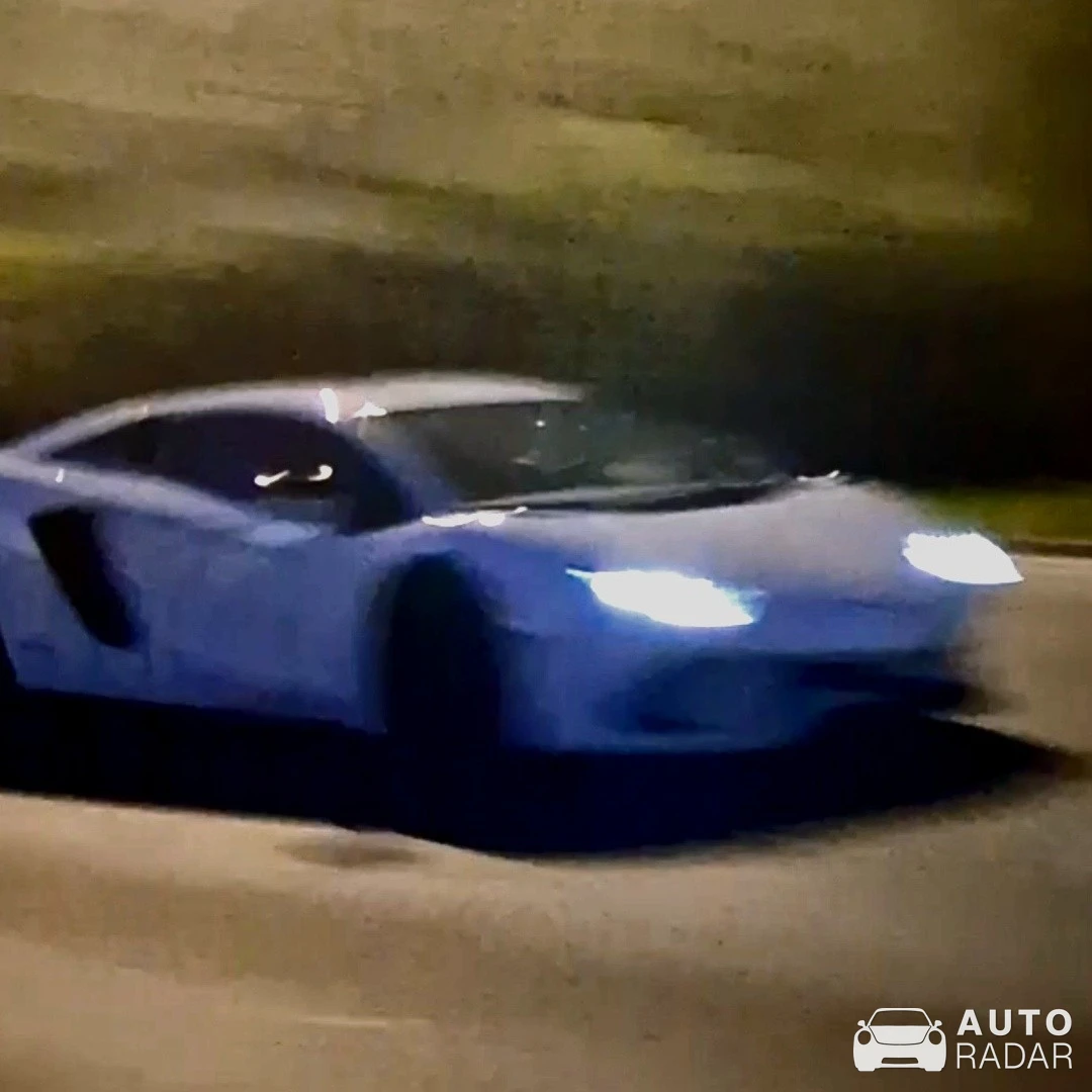 Lamborghini Aventador S LP740-4 spotted in Voula, Greece