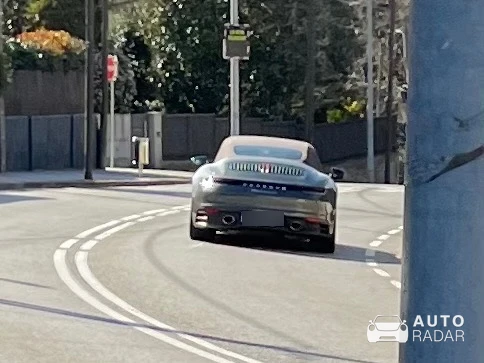 Porsche 992 Carrera 4S Cabriolet MkI spotted in Cerdanyola del Vallès, España