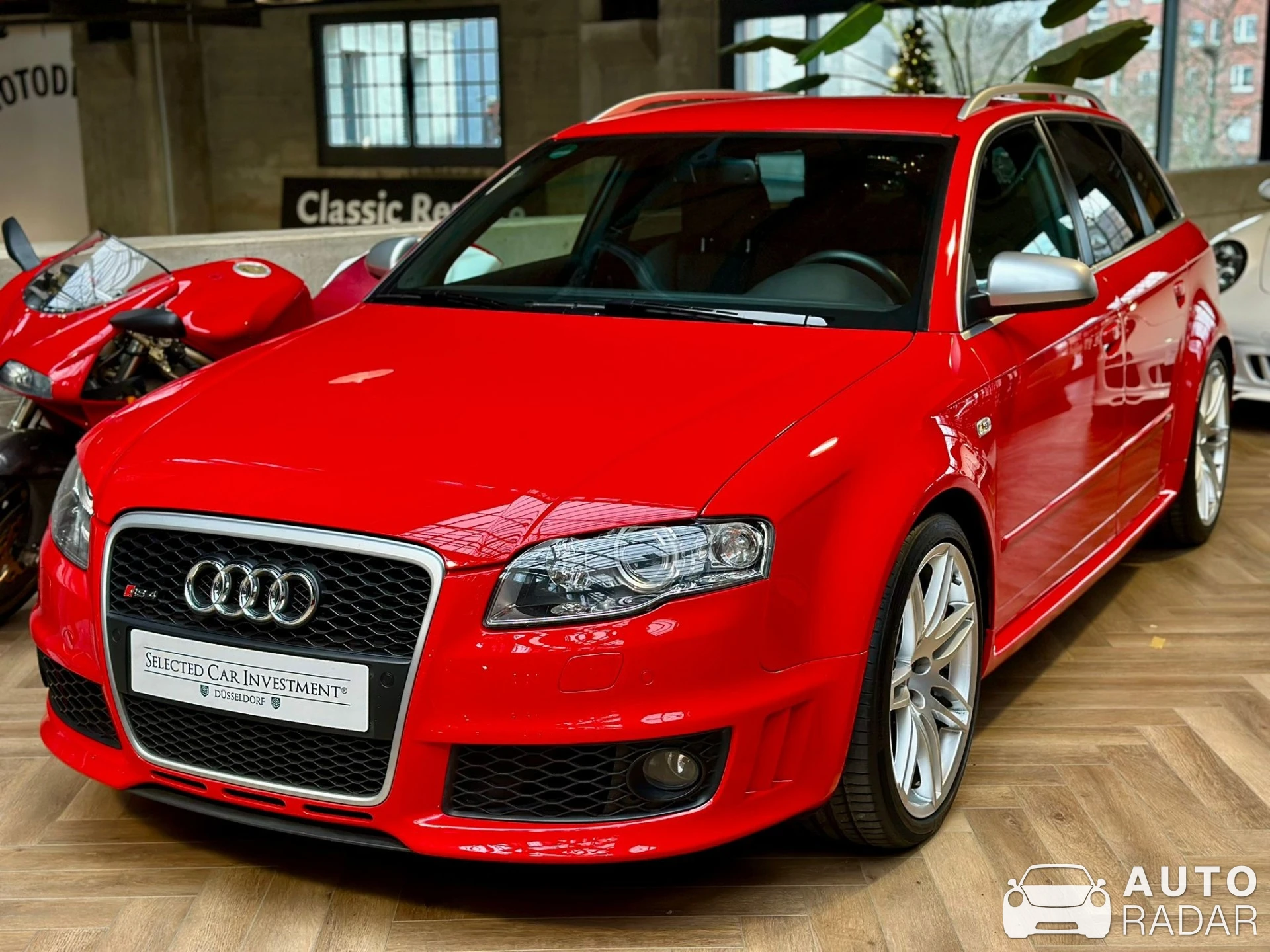 Audi RS4 Avant B7 spotted in Düsseldorf, Germany