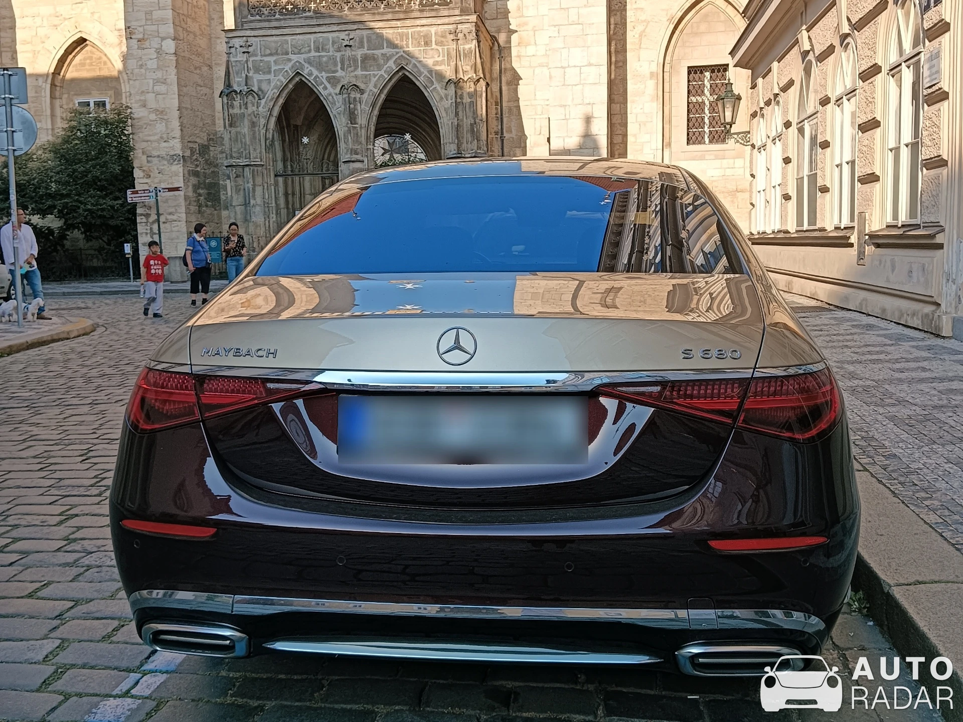 Mercedes-Maybach S 680 Night Series spotted in Praha