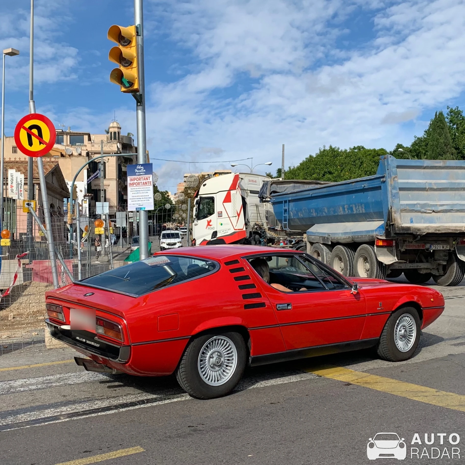 Alfa Romeo Montreal spotted in Palma, Spain