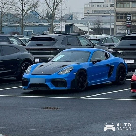 Porsche 718 Cayman GT4 RS spotted in Ljubljana, Slovenia