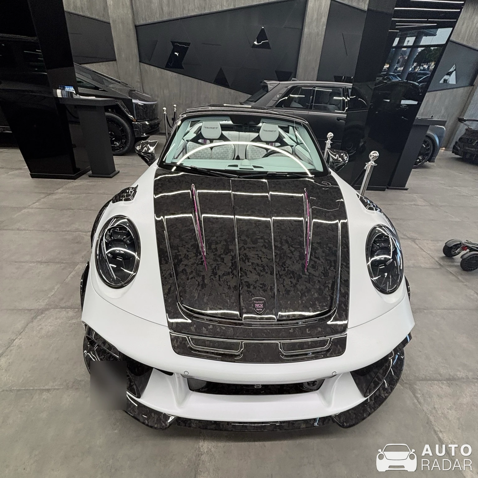 Porsche 991 Turbo S MkII Mansory spotted in Dubai