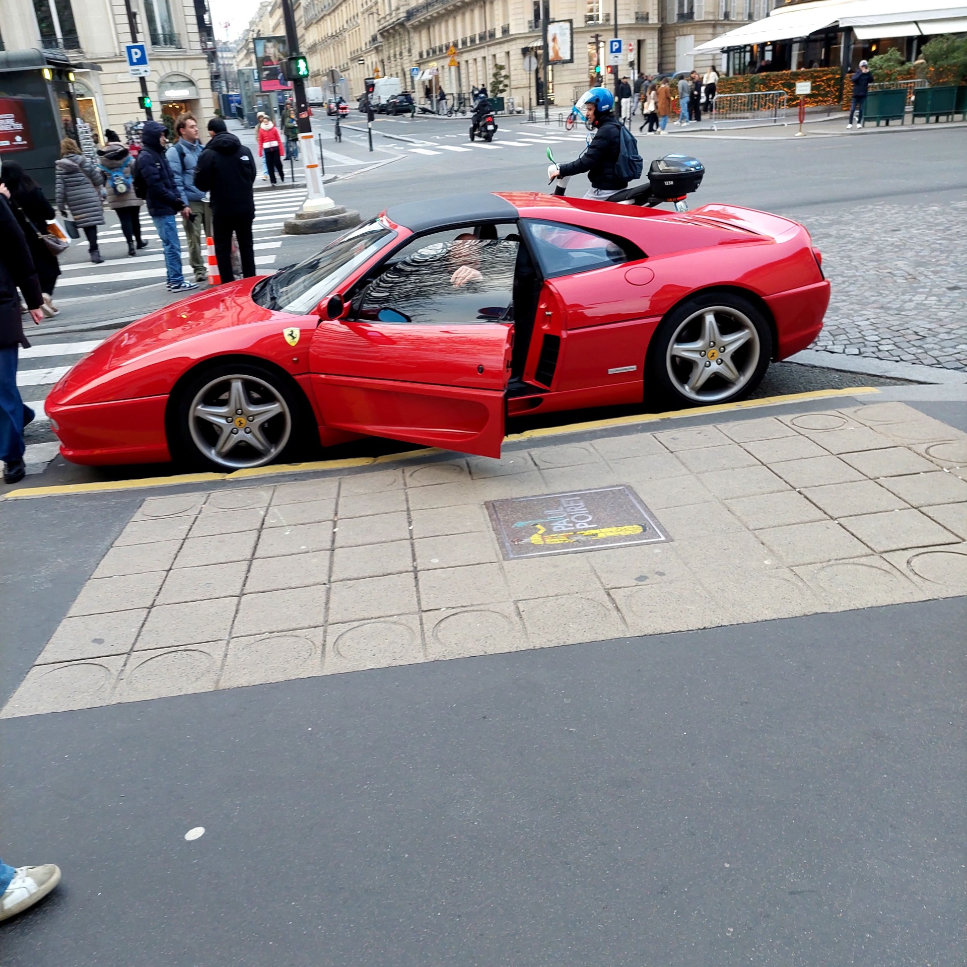 Ferrari F355 Spider