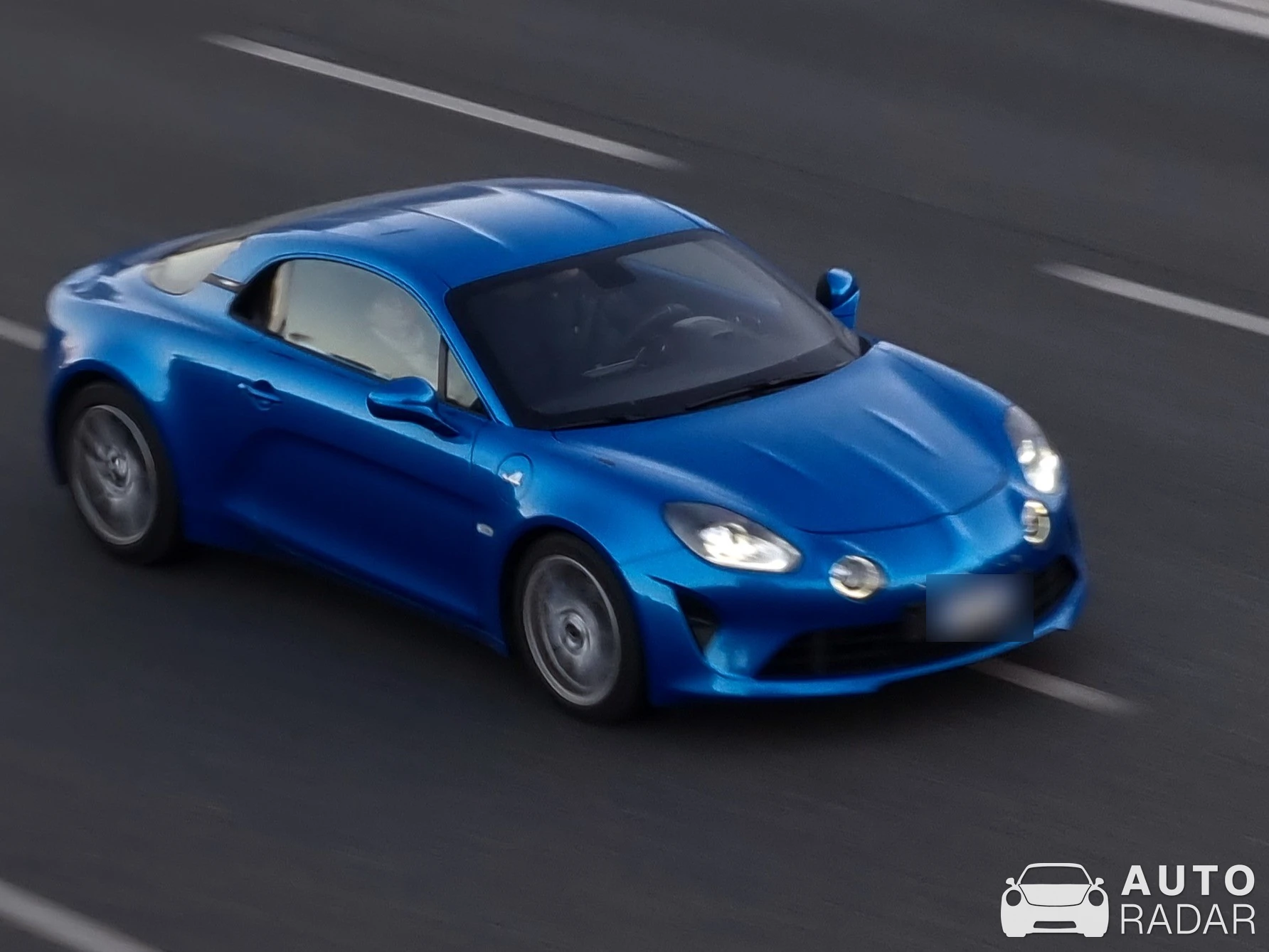 Alpine A110 spotted in Milano, Italia