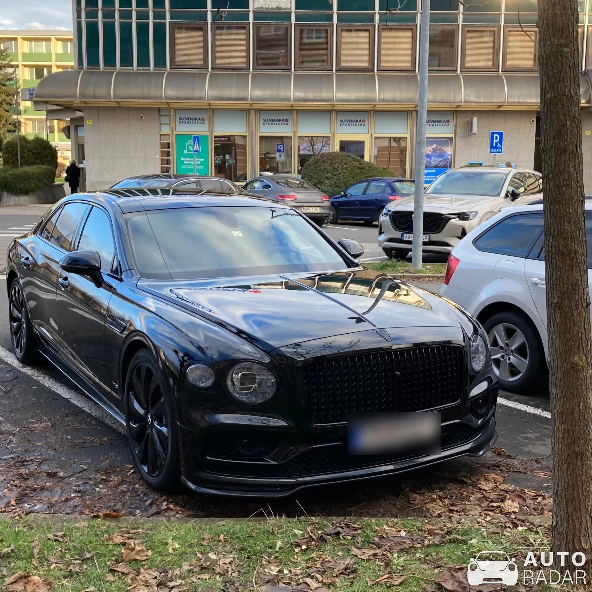 Bentley Flying Spur V8 spotted in Žiar nad Hronom, Slovensko
