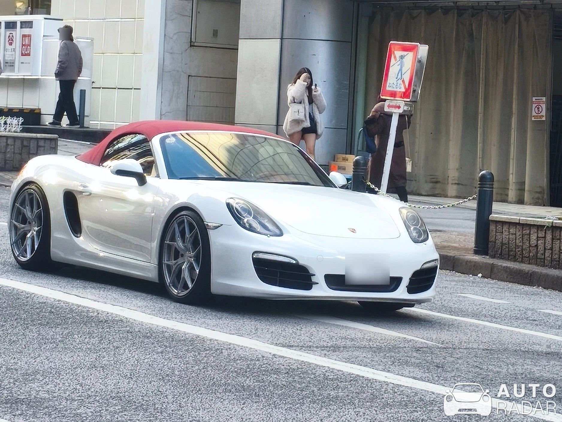 Porsche 981 Boxster spotted in 渋谷区, 日本