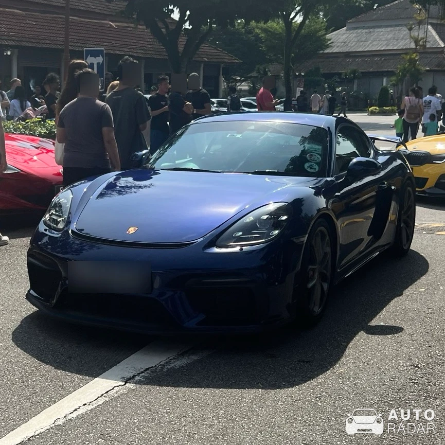 Porsche 718 Cayman GT4 spotted in Singapore, Singapore