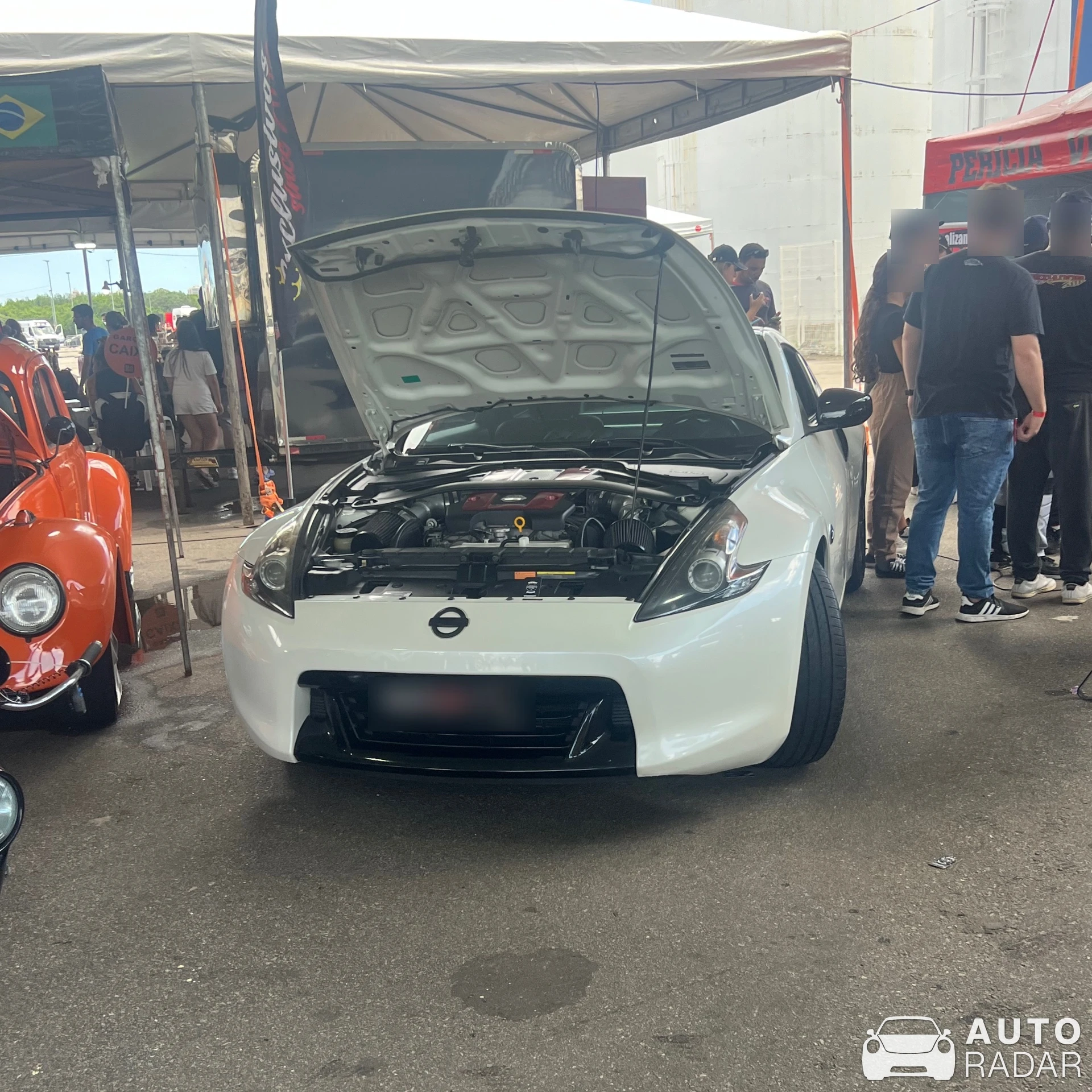 Nissan 370Z spotted in Barra da Tijuca, Brazil