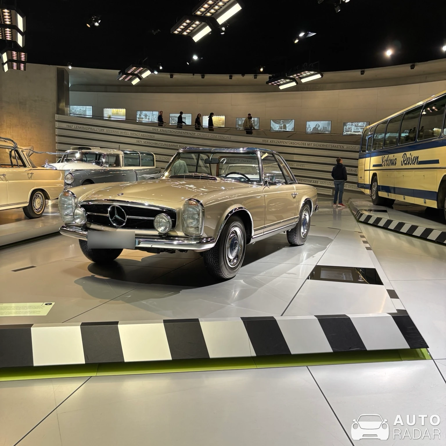 Mercedes-Benz 230SL spotted in Stuttgart