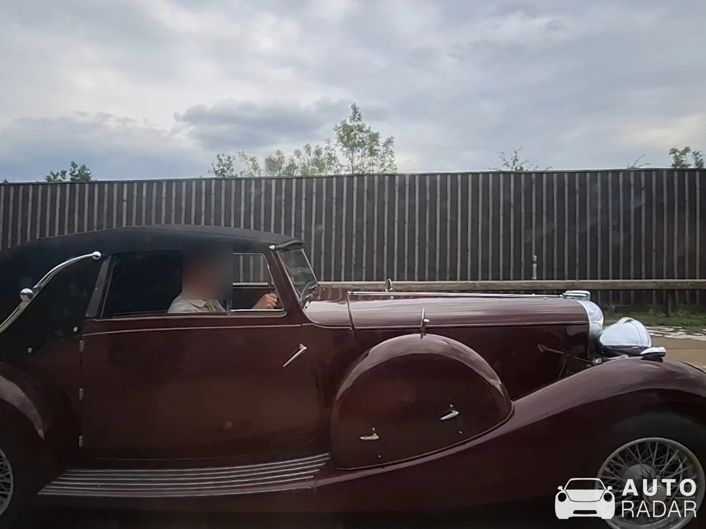 Lagonda LG45 spotted in West Byfleet